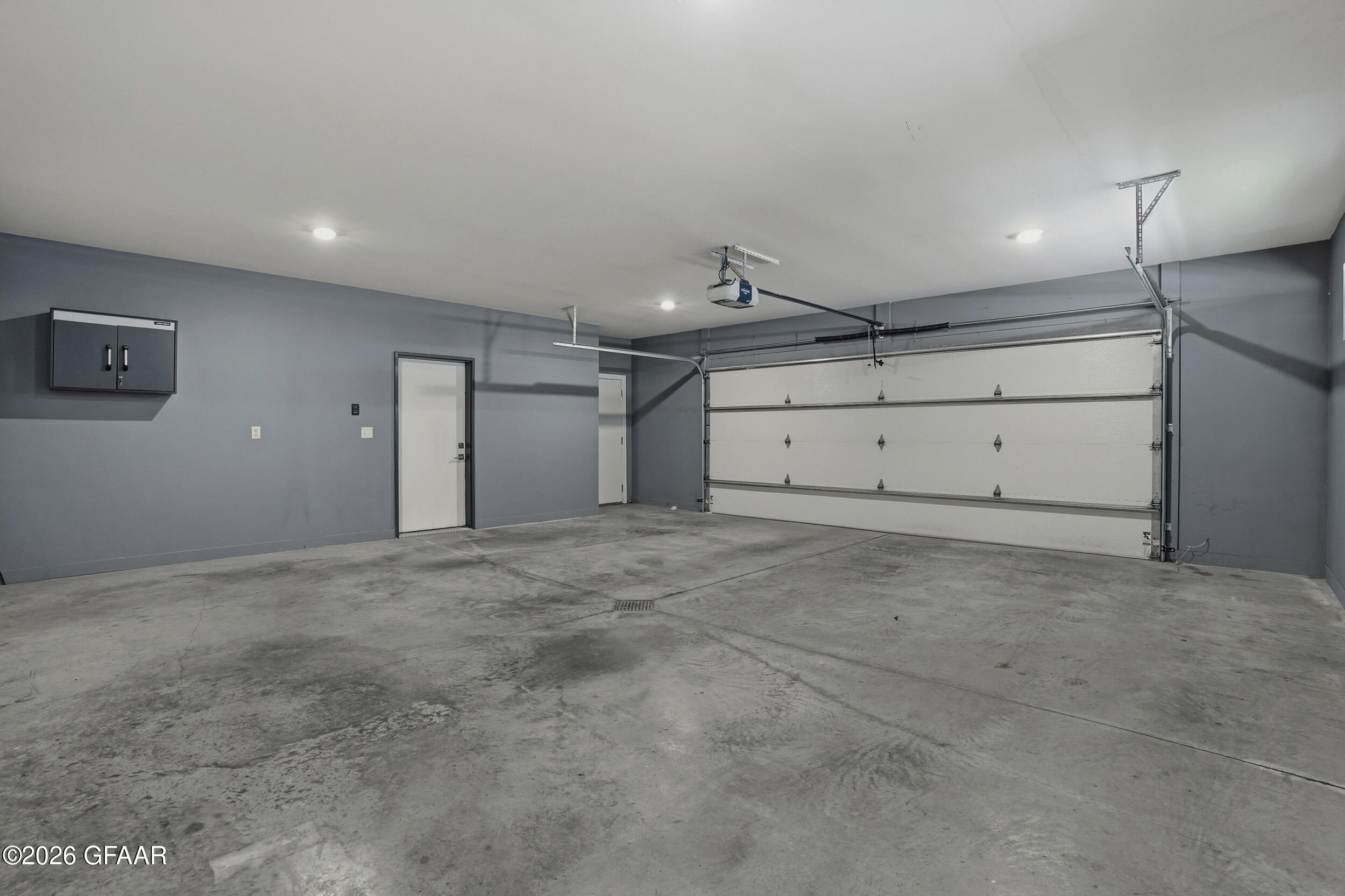 3968 IVY Drive