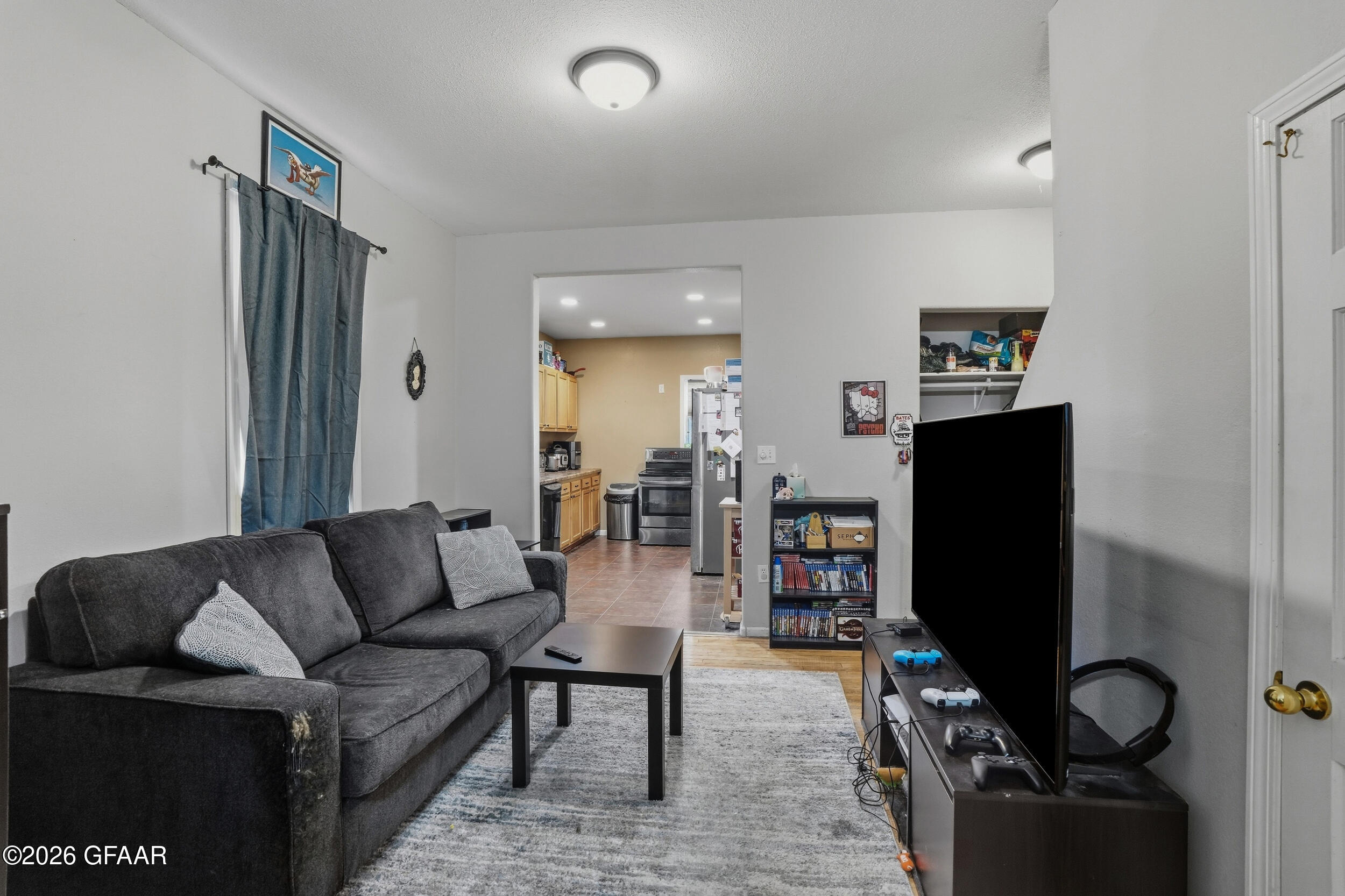 402 4TH Street N