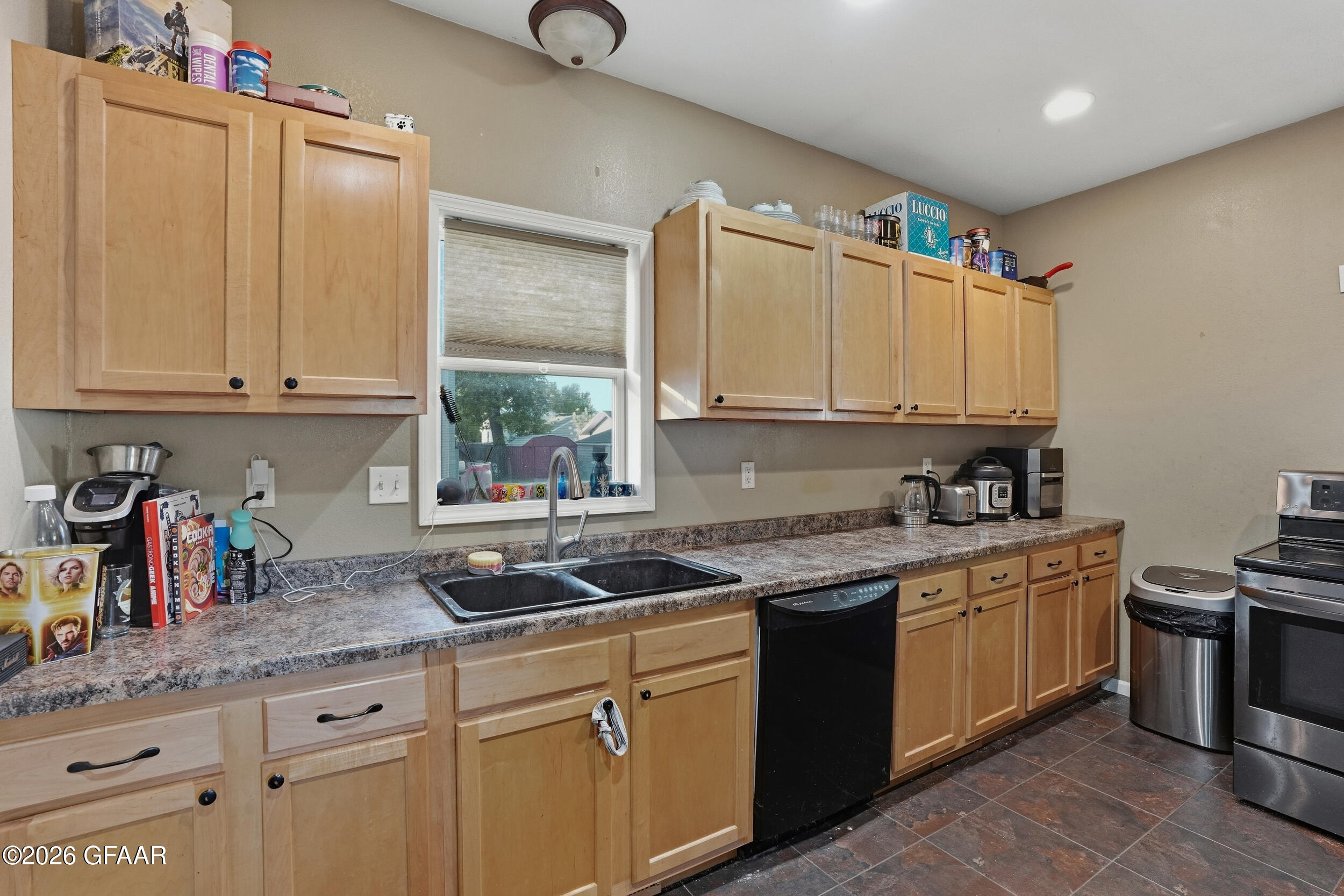 402 4TH Street N