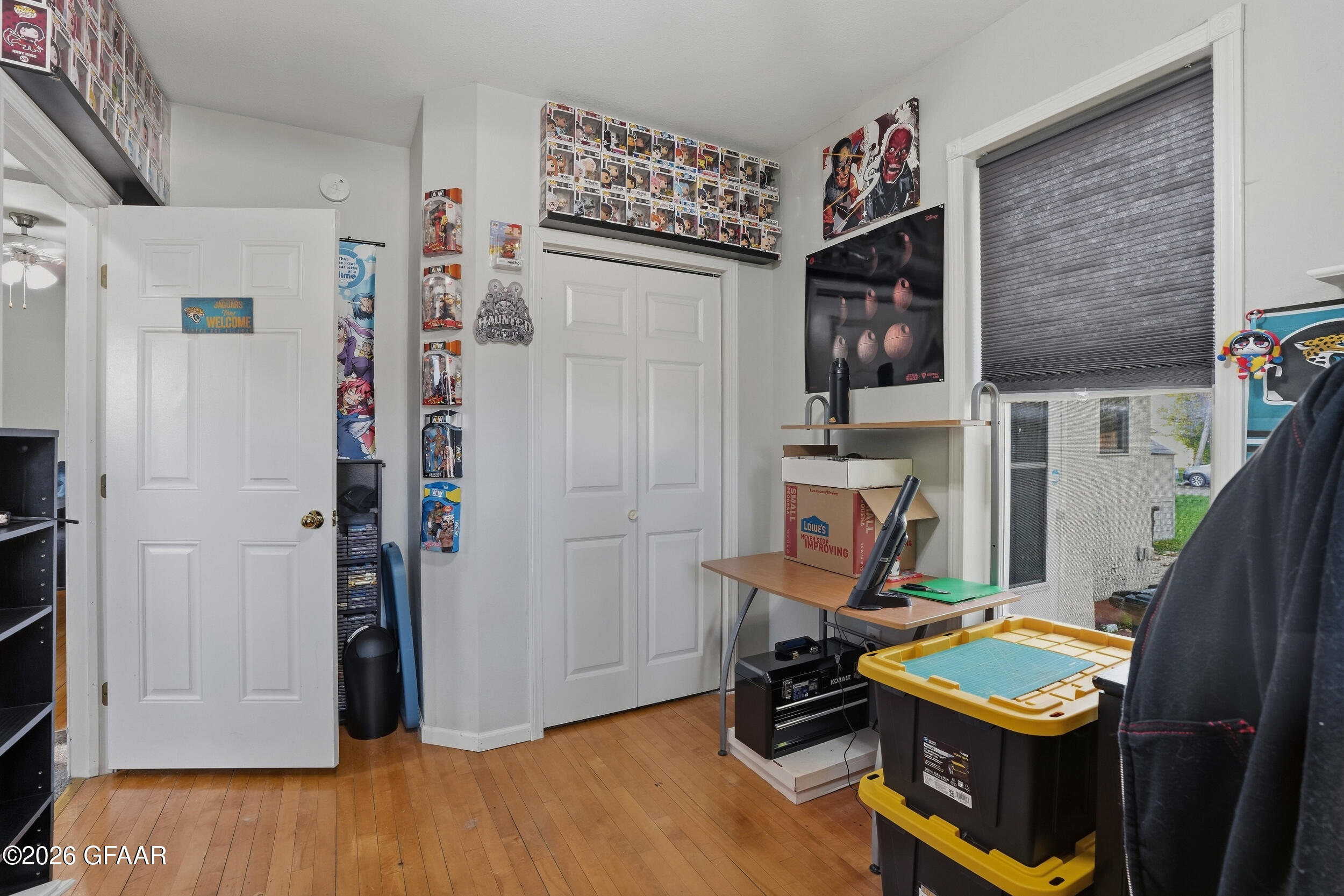 402 4TH Street N