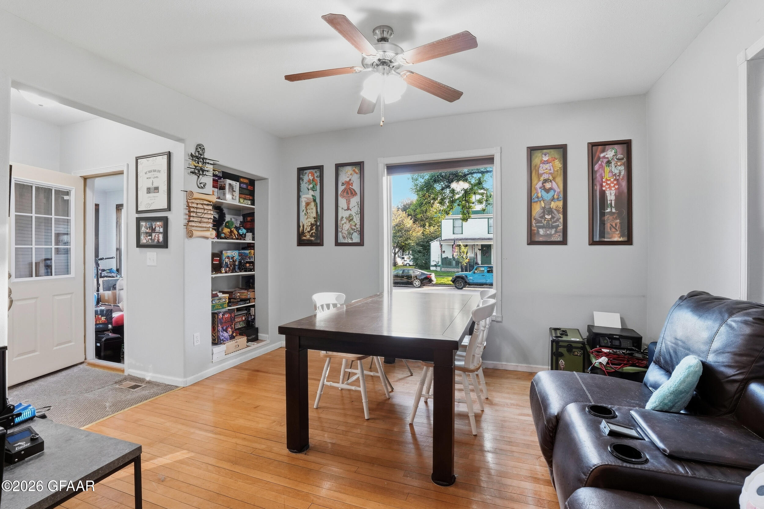 402 4TH Street N