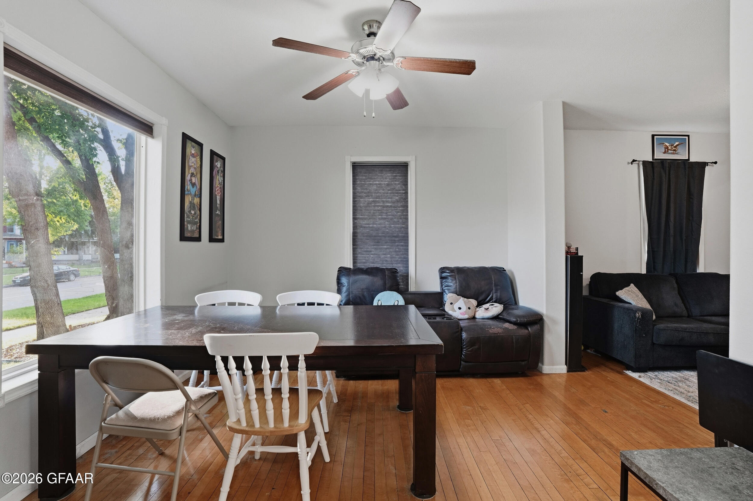 402 4TH Street N