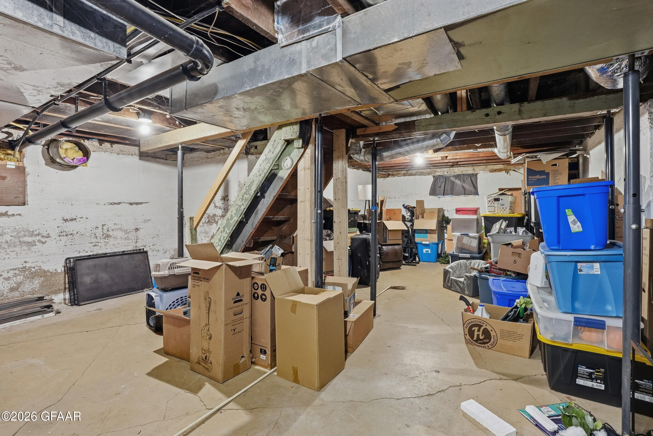 402 4TH Street N