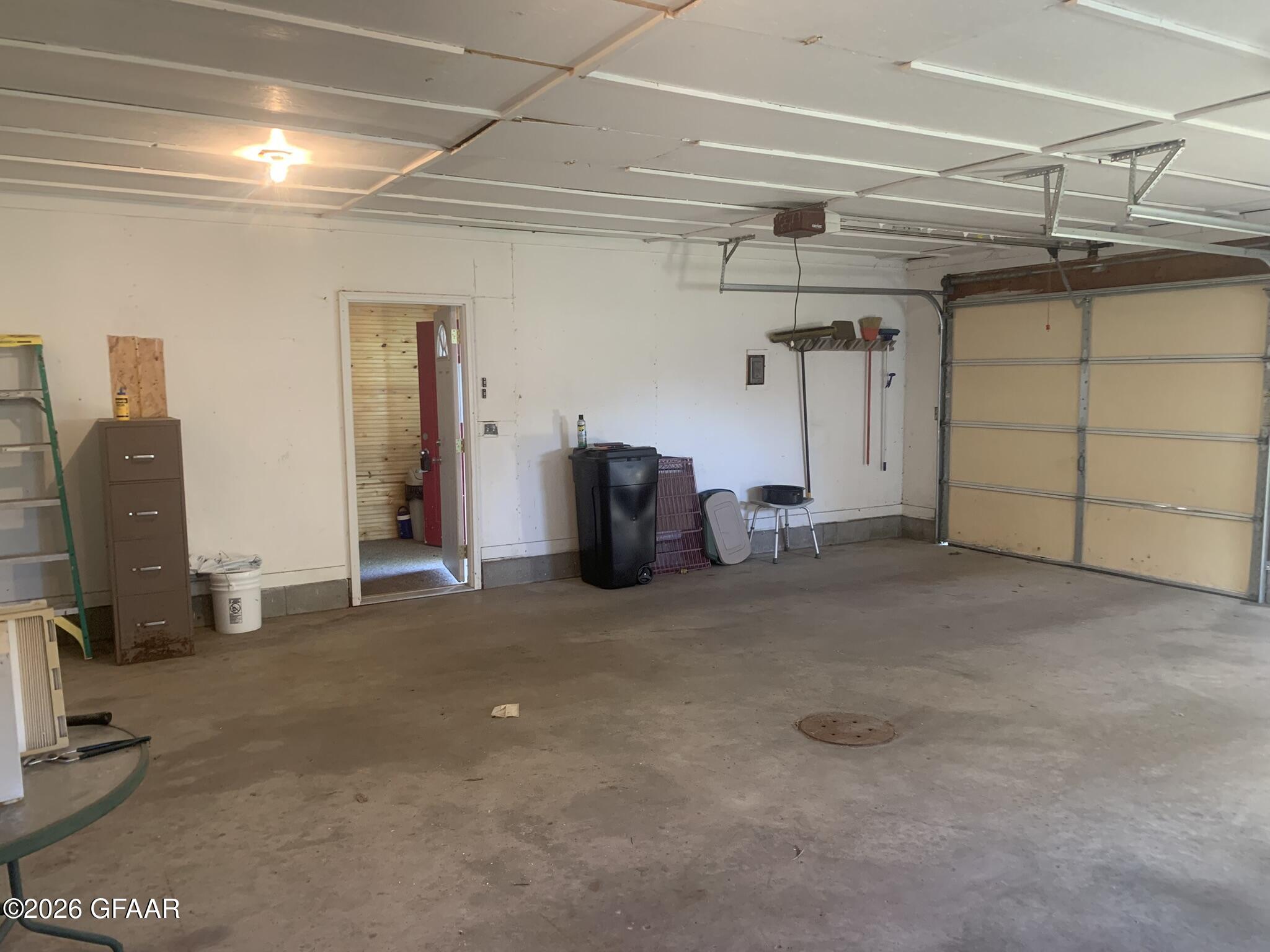 612 DELANO Avenue