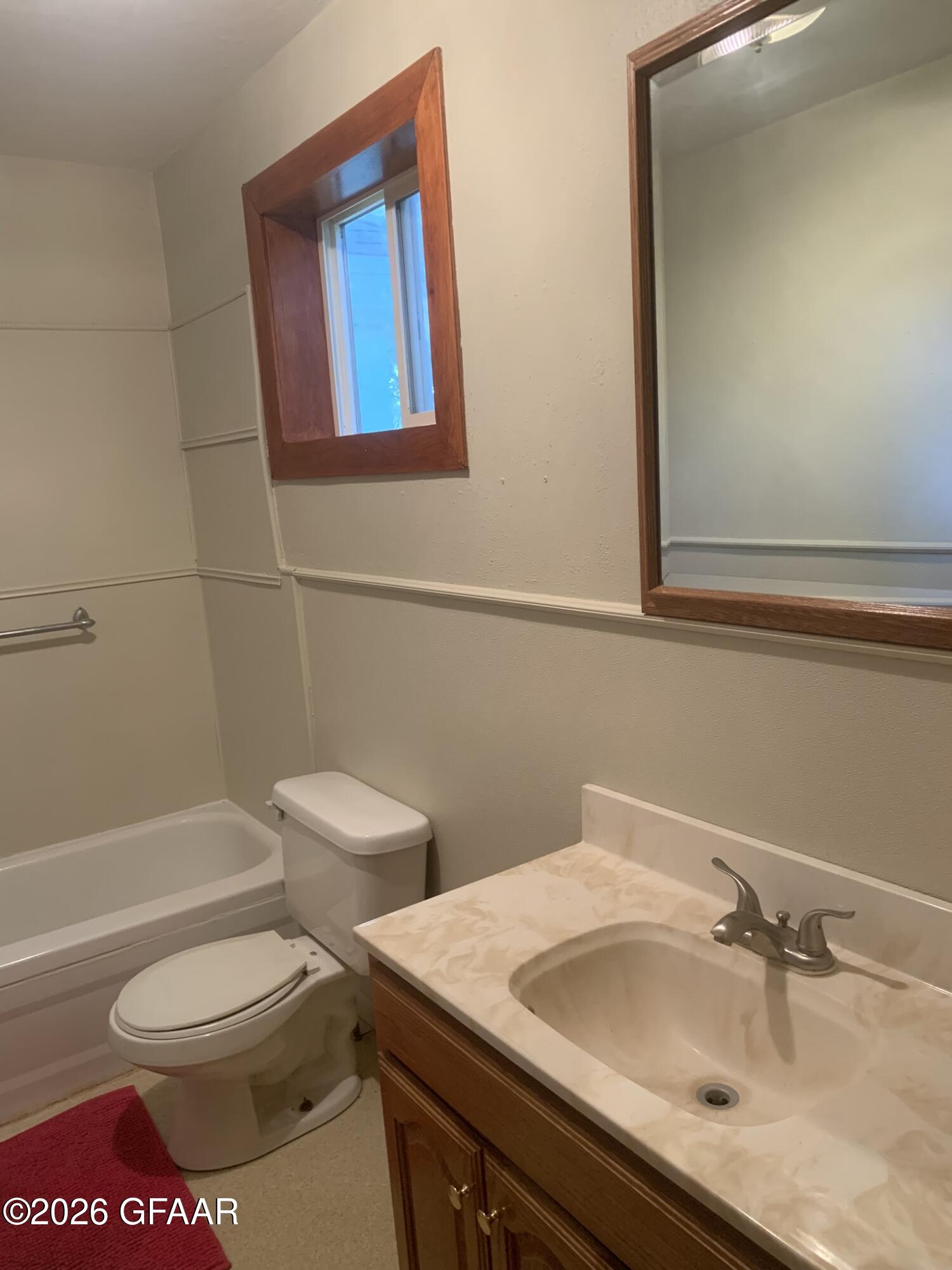 612 DELANO Avenue