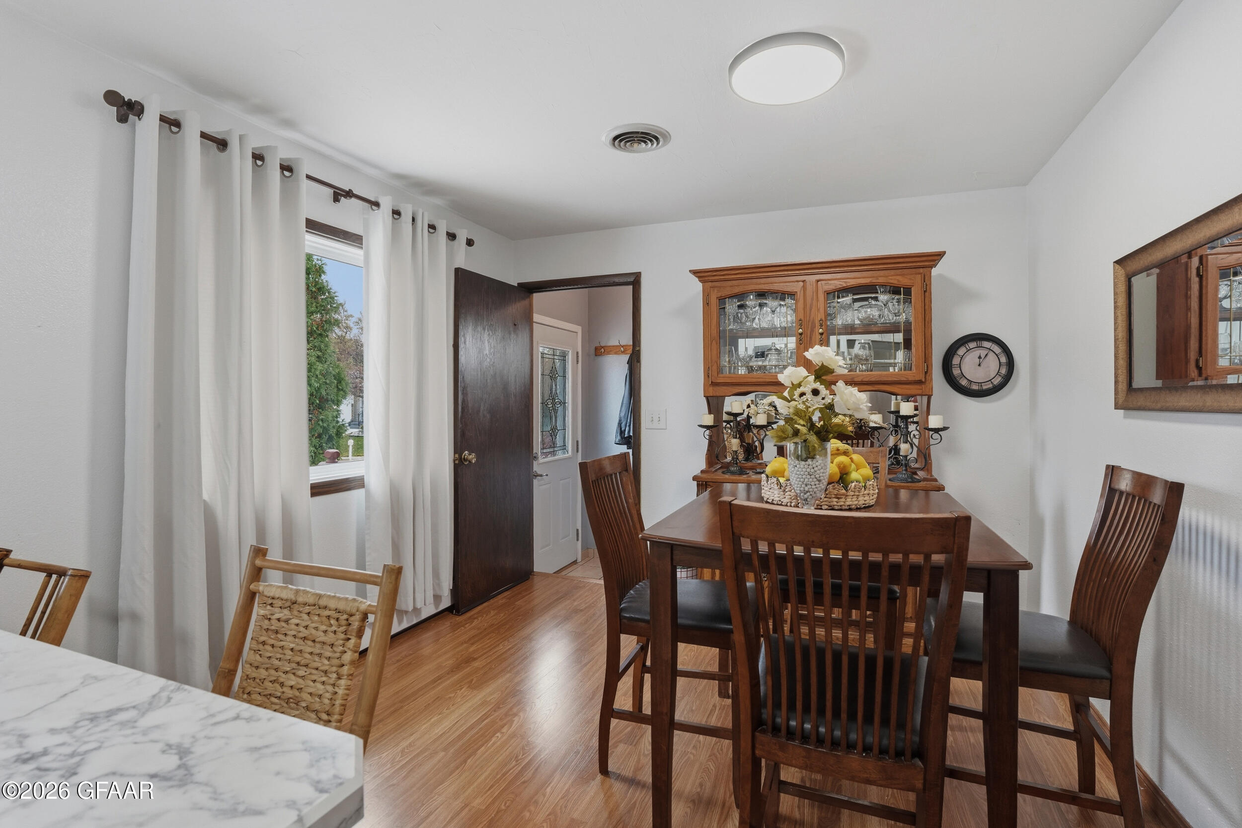 2914 SHADOW Road