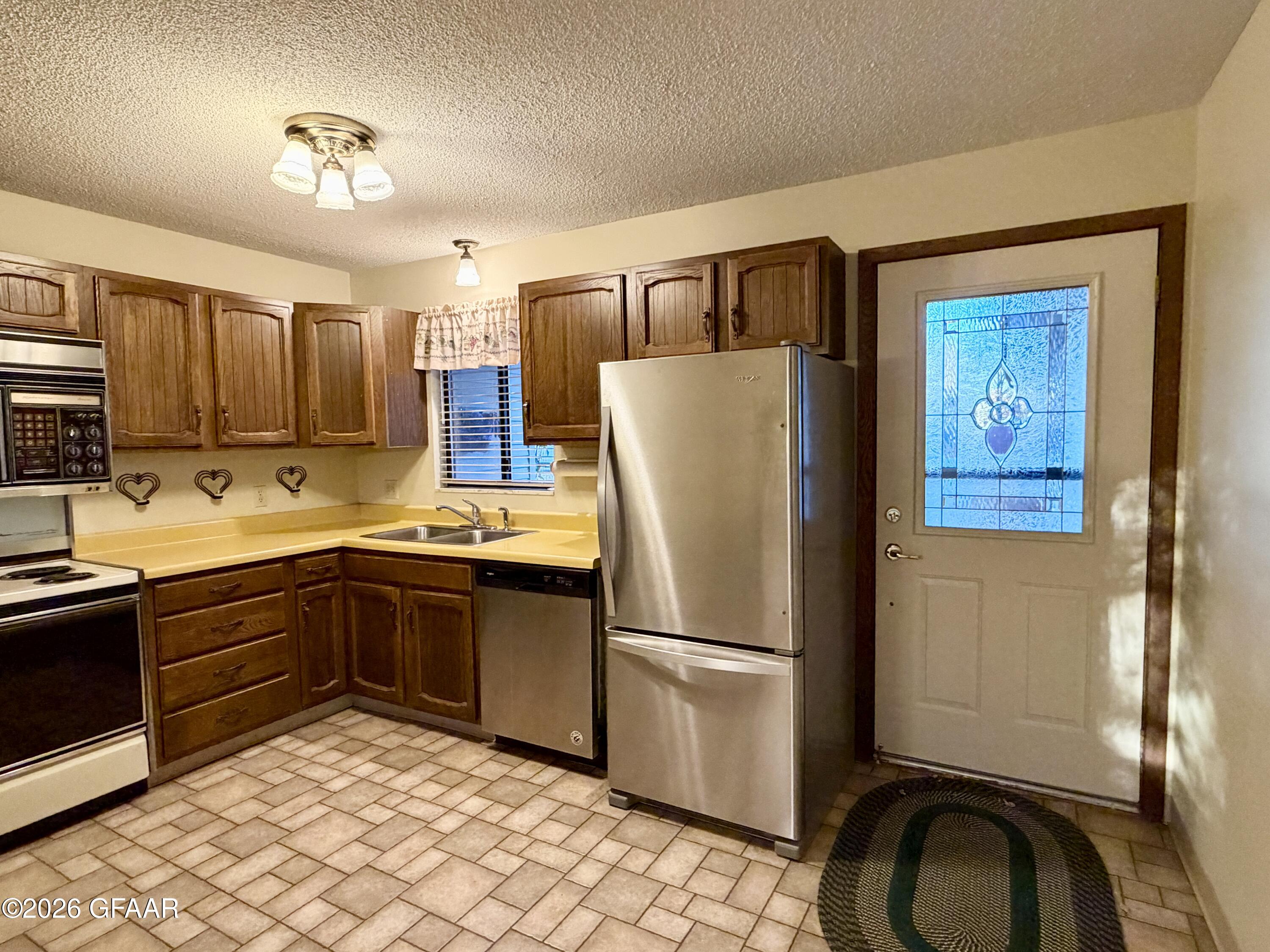 1401 5TH Street, #3