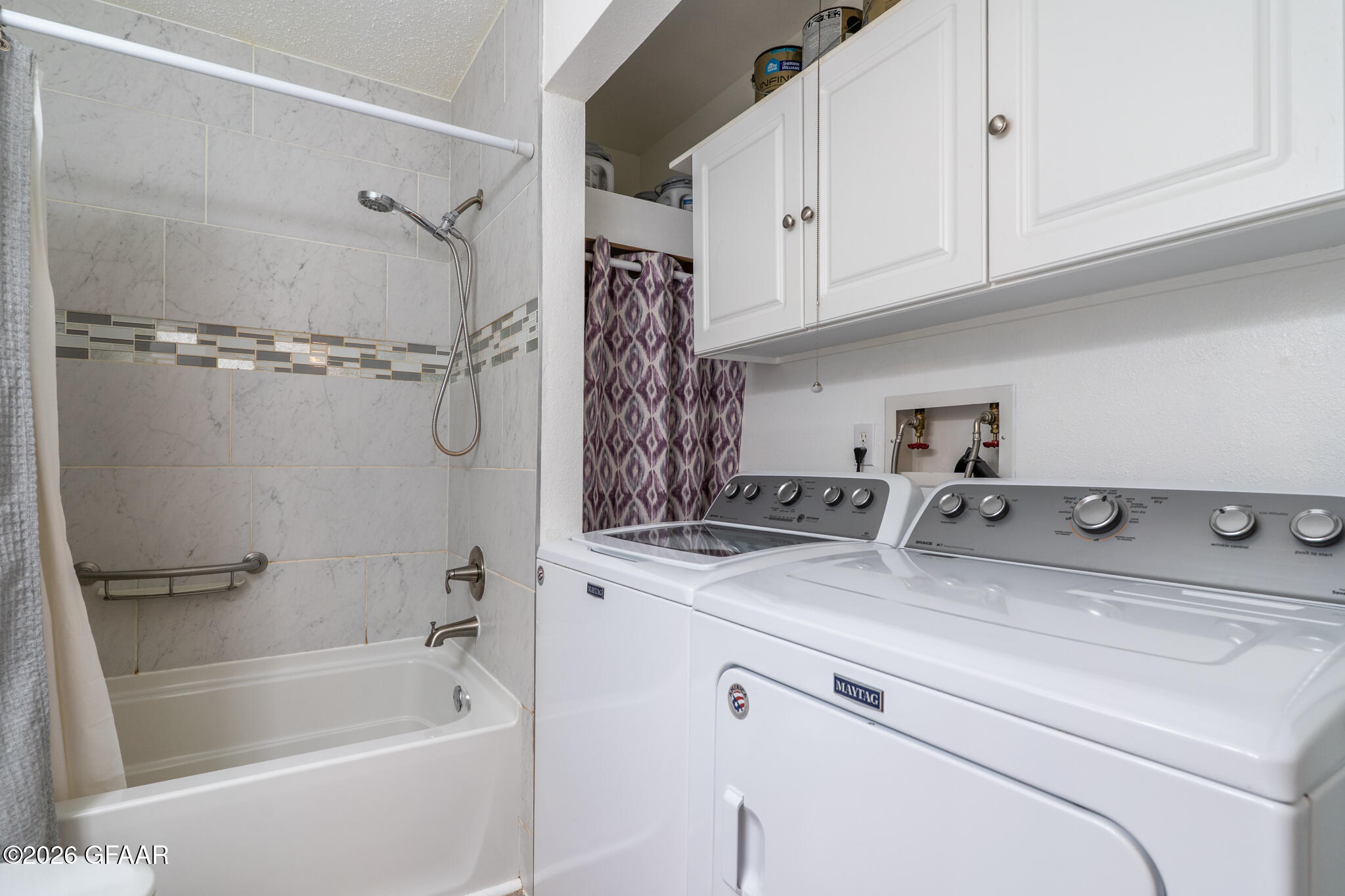 2501 26TH Avenue S, 26