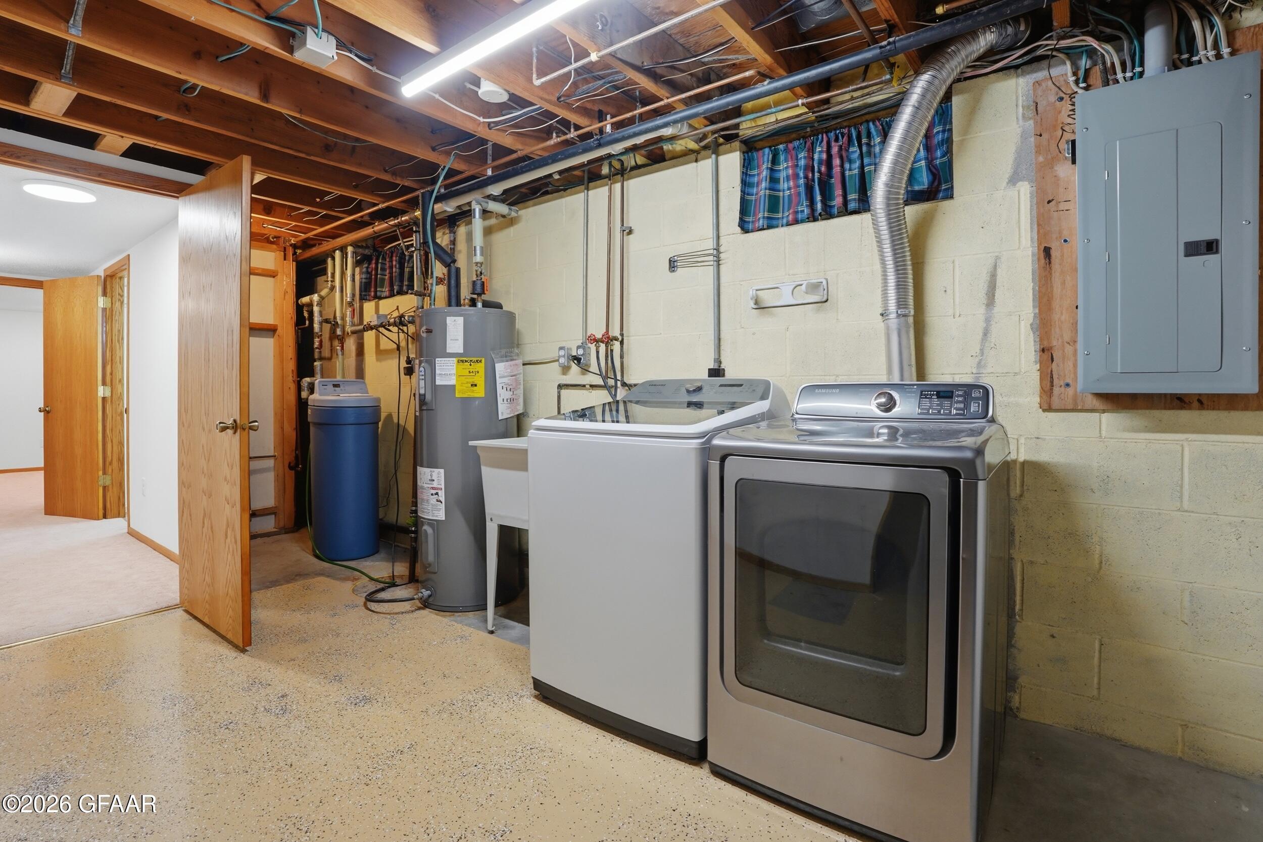 4711 CHESTNUT Street