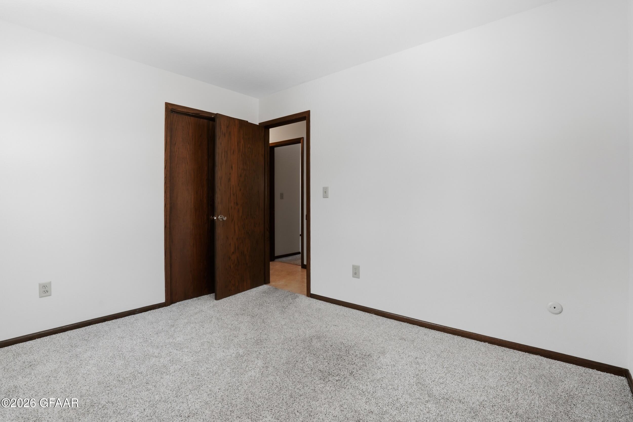 4711 CHESTNUT Street