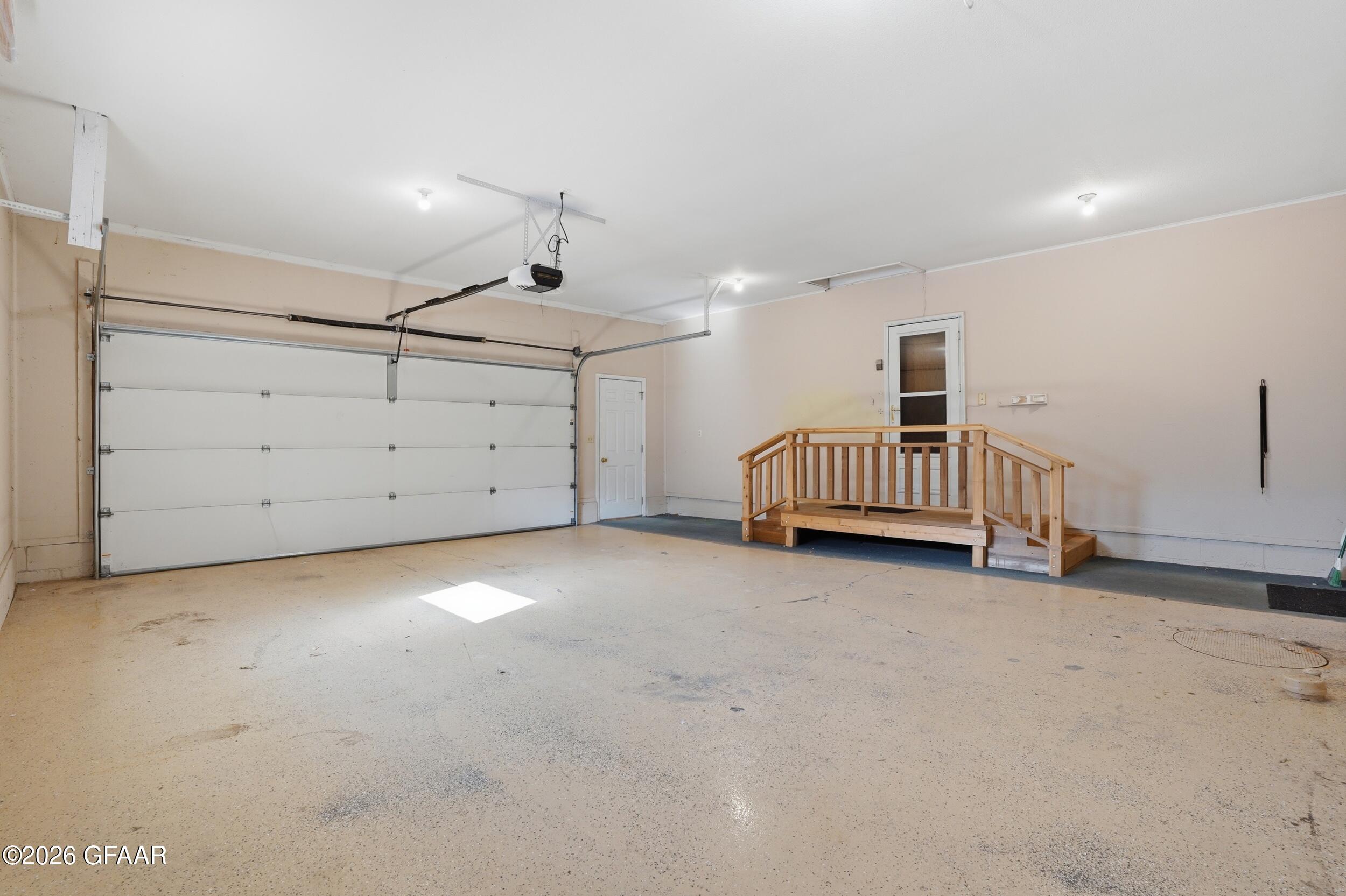 4711 CHESTNUT Street