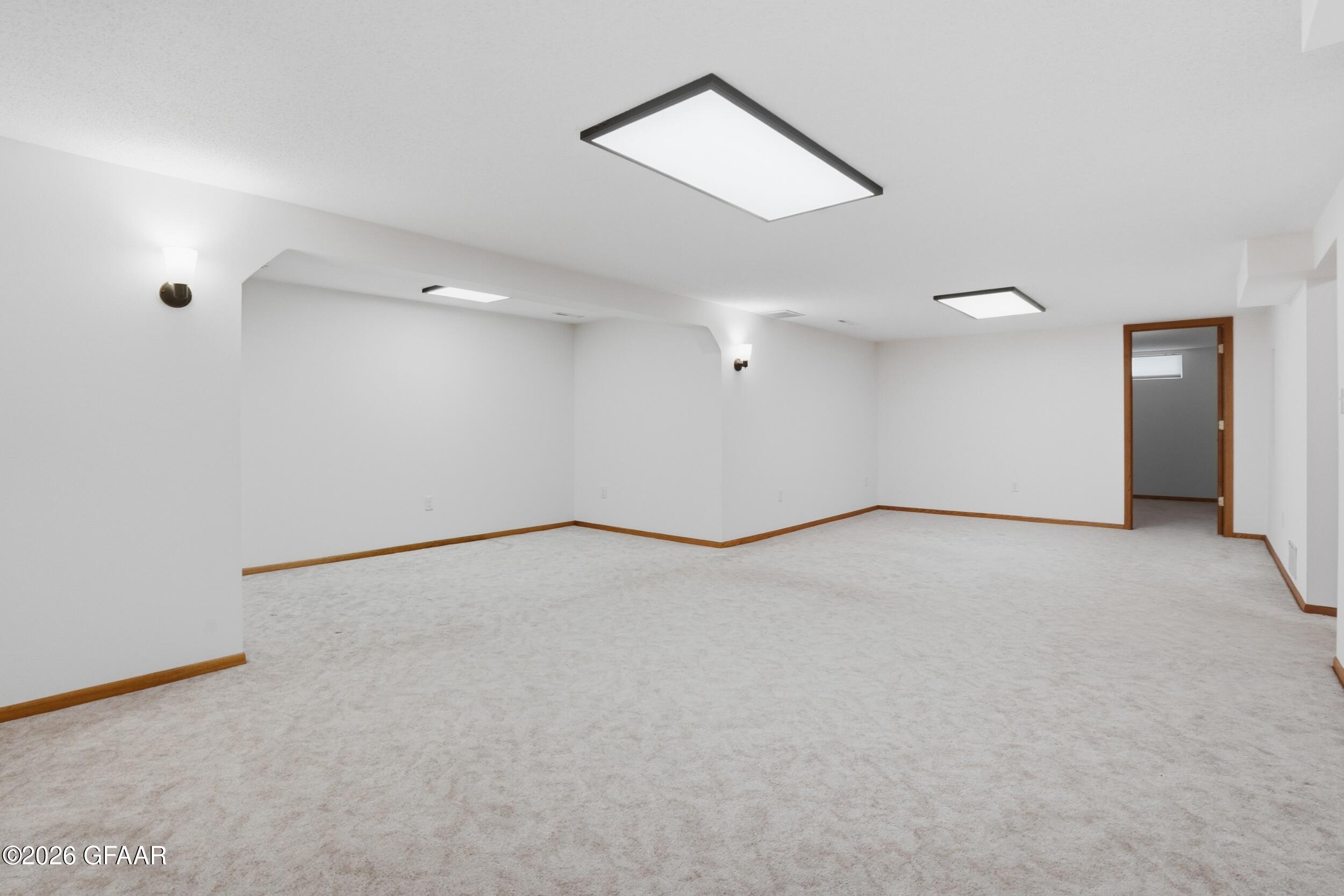 4711 CHESTNUT Street