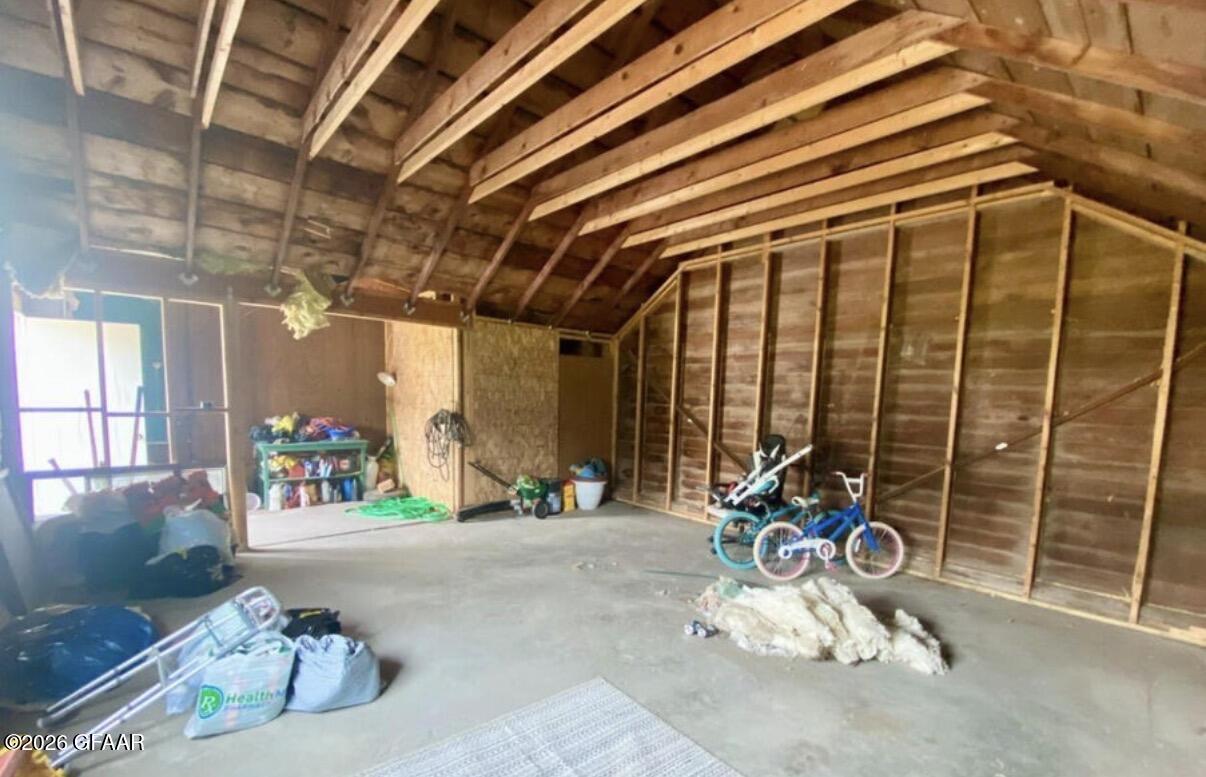 11381 86TH Street NE