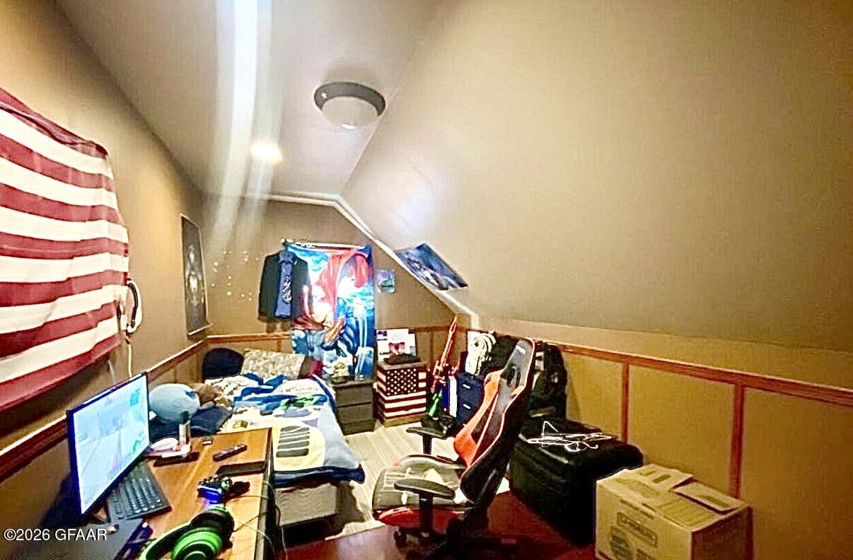 11381 86TH Street NE