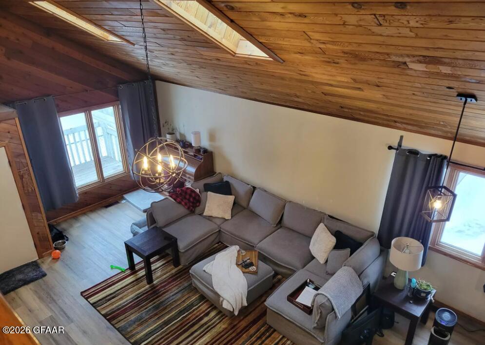 405 RIVERSIDE Avenue