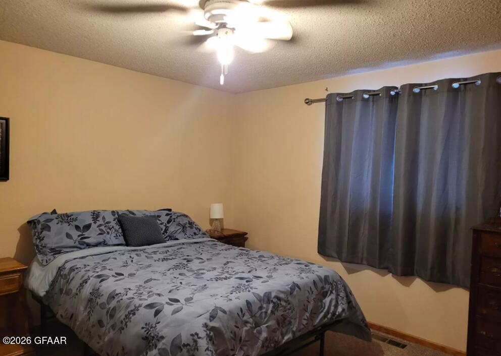 405 RIVERSIDE Avenue