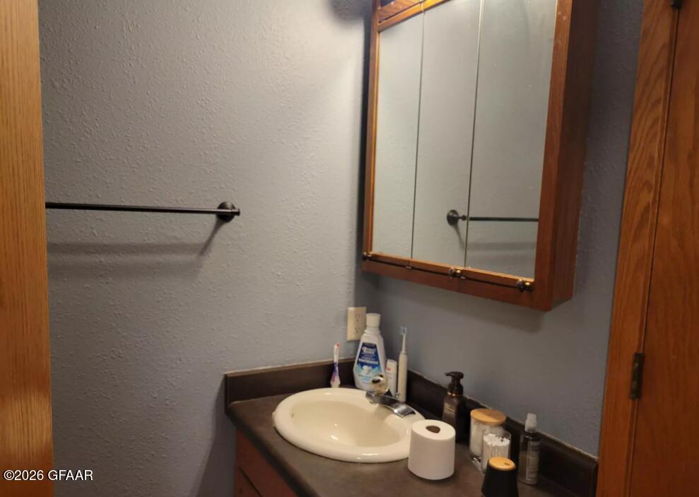 405 RIVERSIDE Avenue