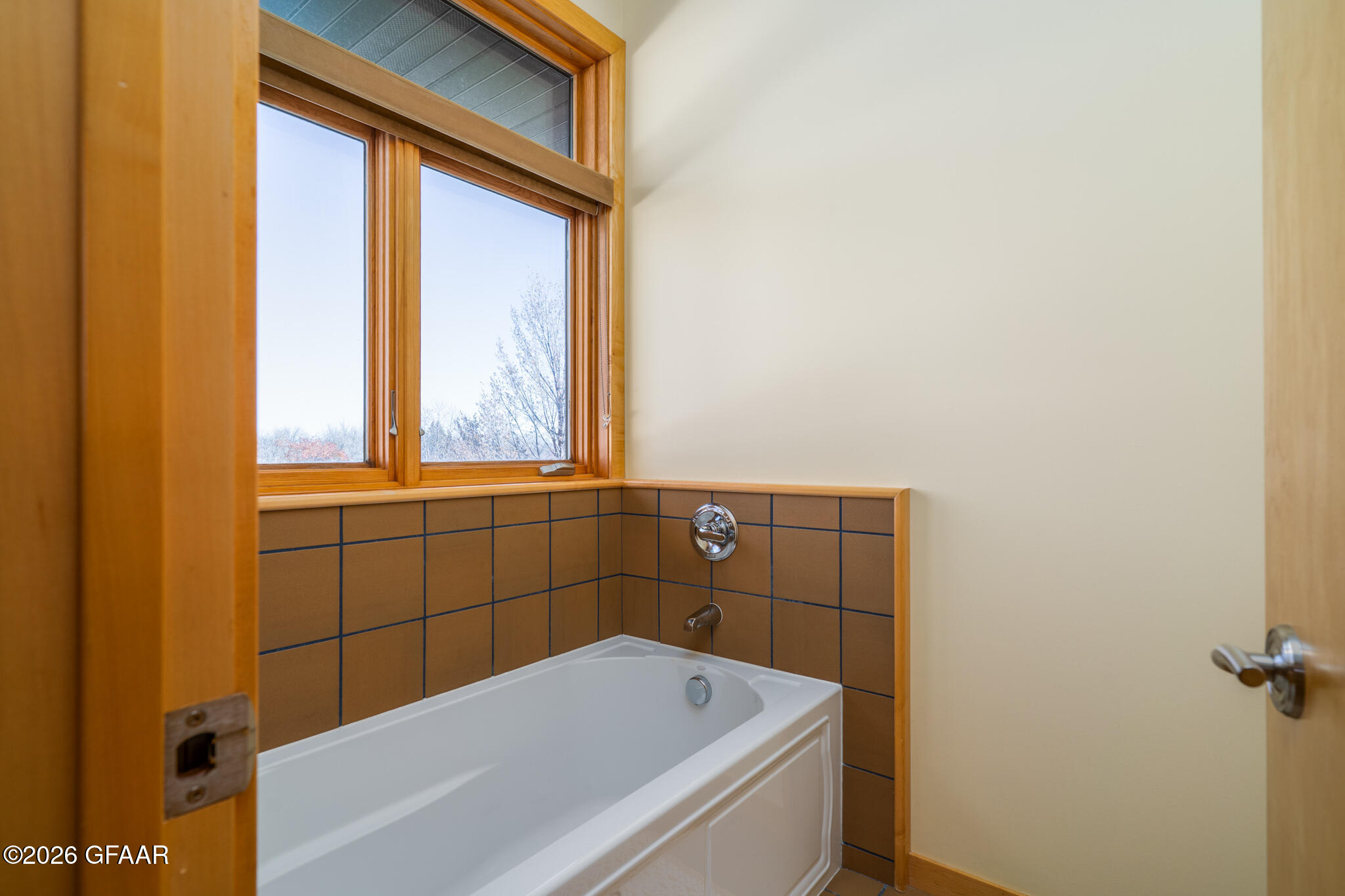 3012 ELMWOOD Drive