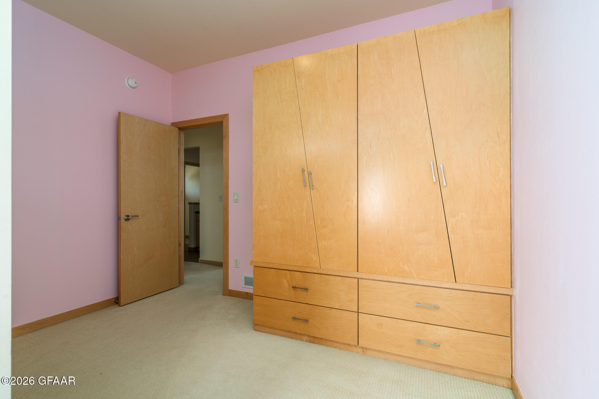 3012 ELMWOOD Drive