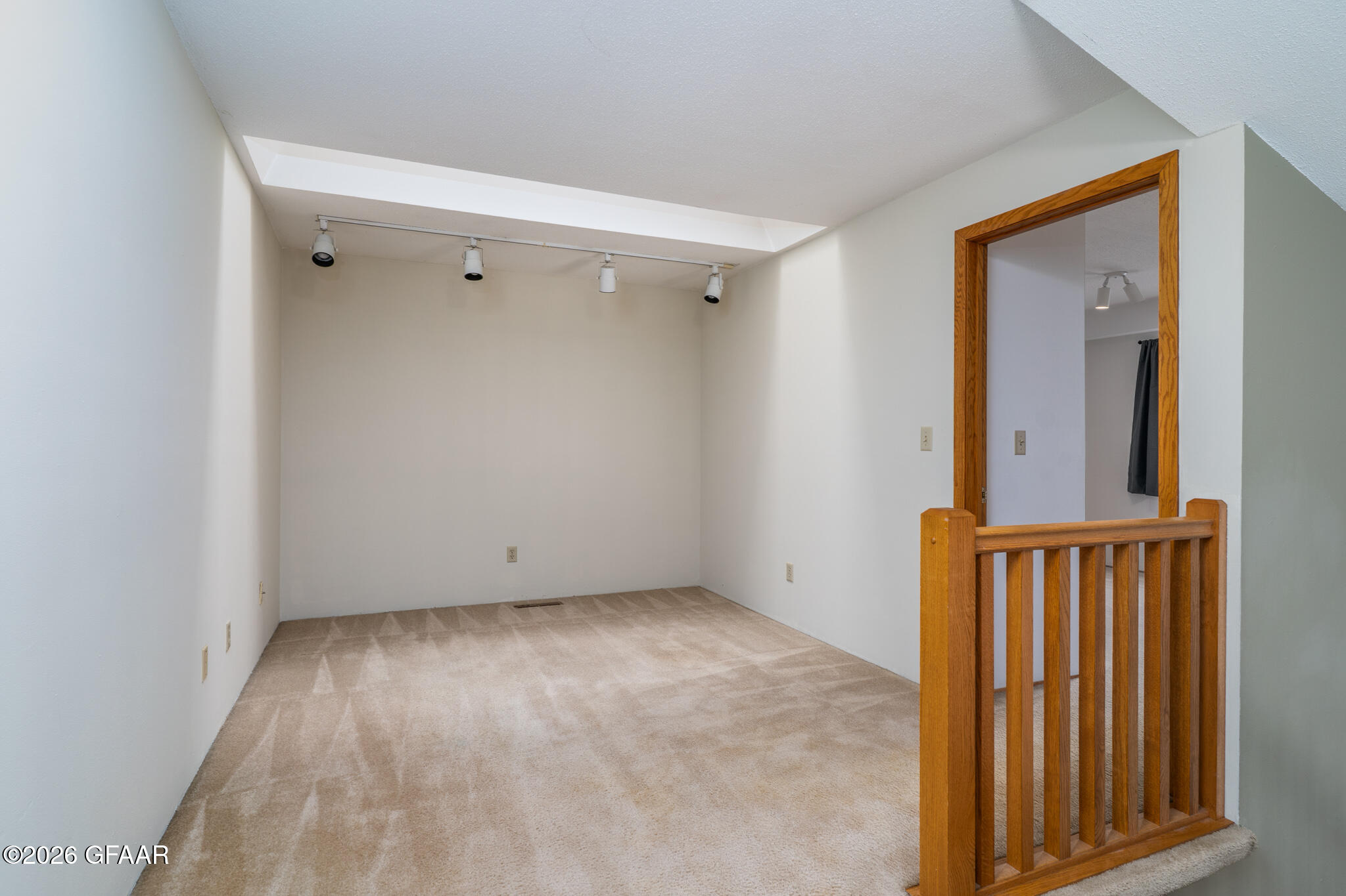 168 PARKVIEW Circle
