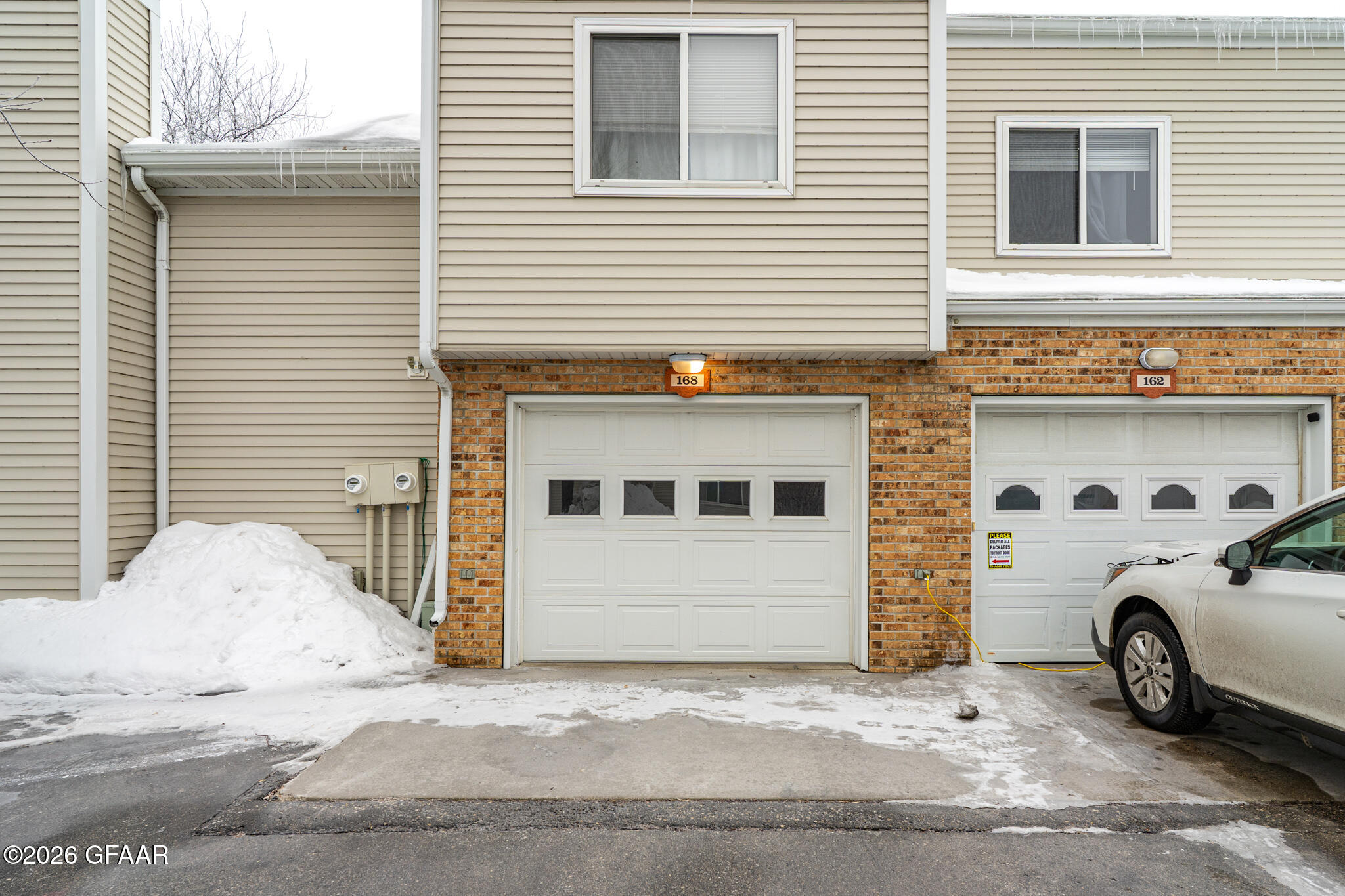 168 PARKVIEW Circle