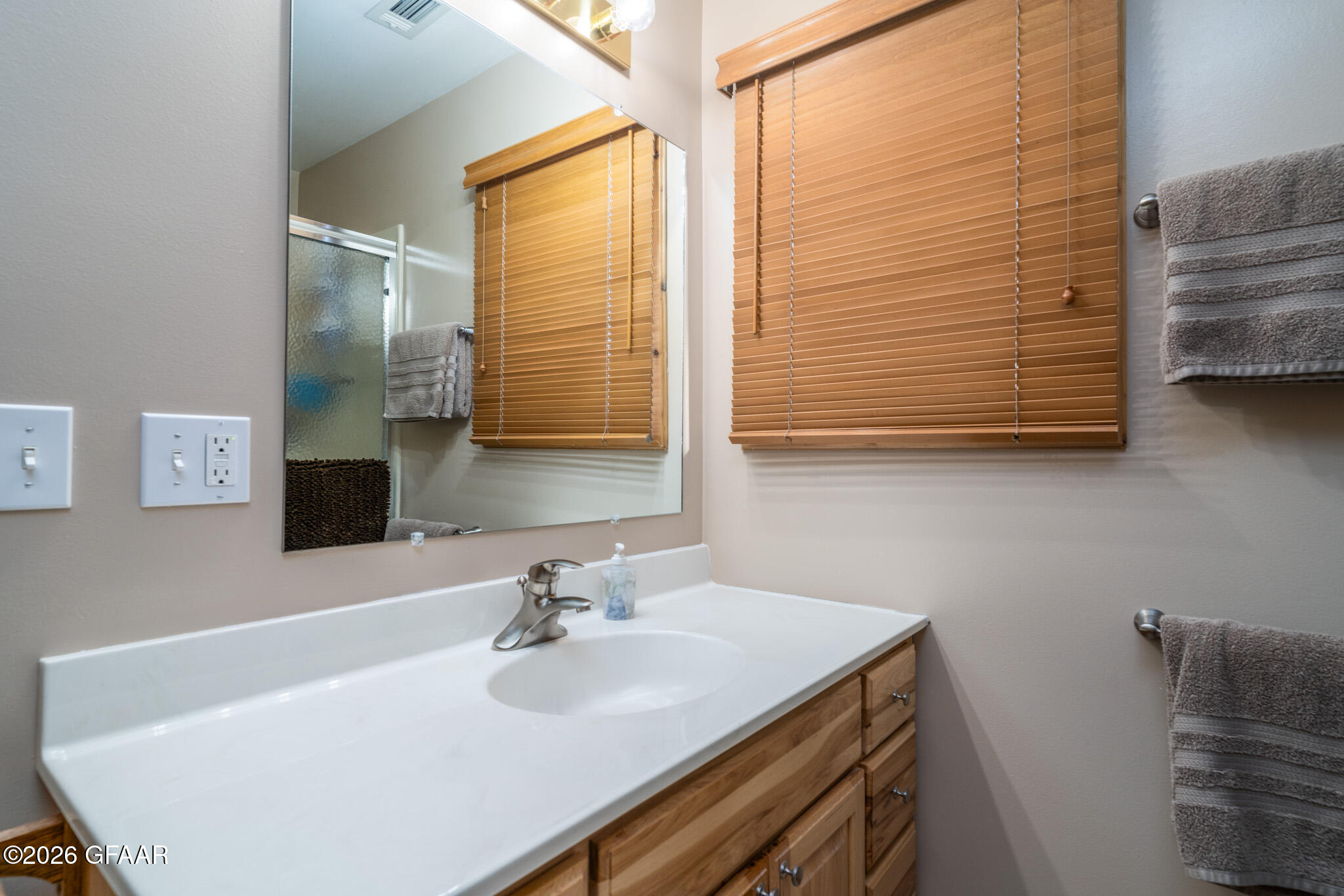 13233 ELMHURST Lane SE