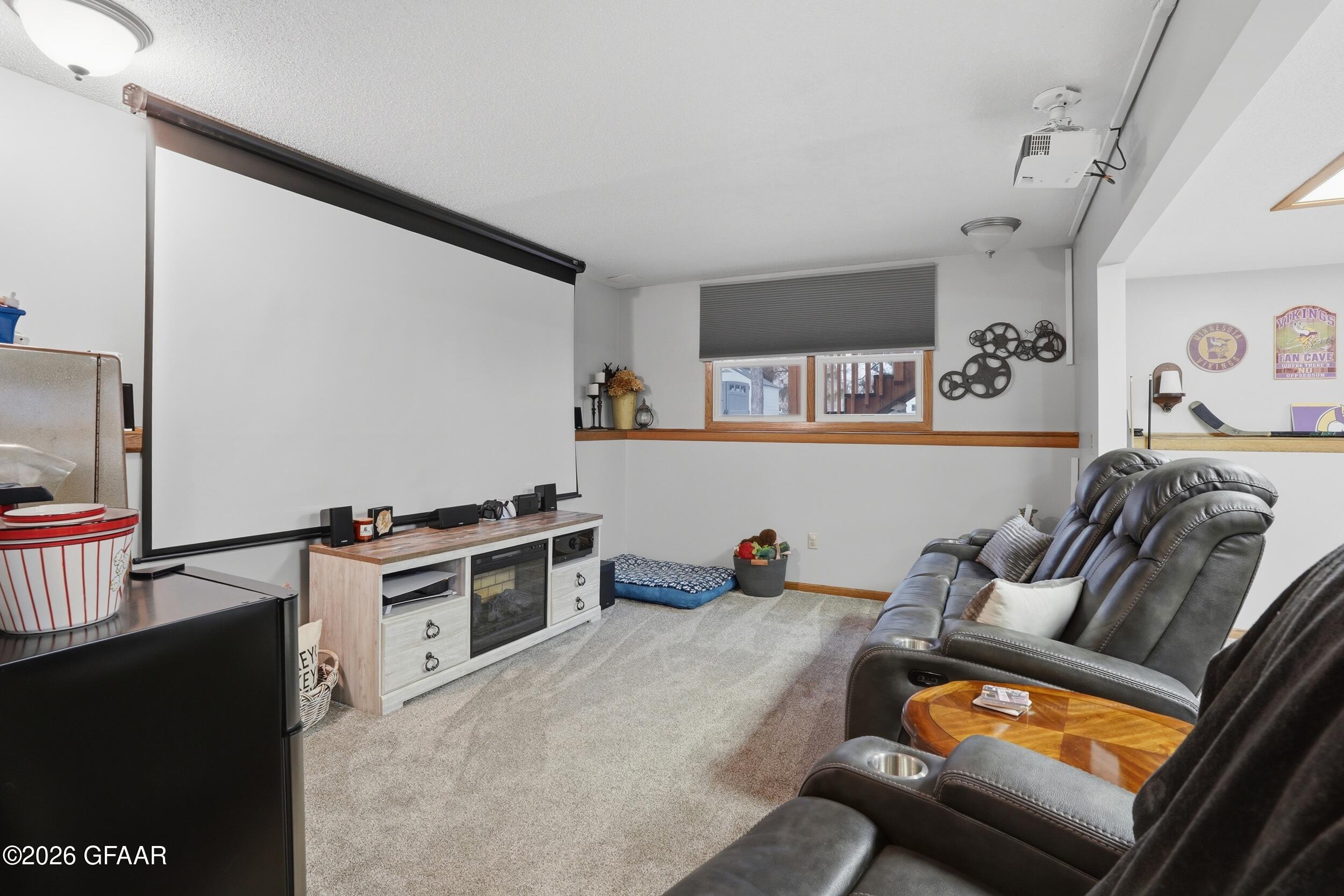 4302 WALNUT Street