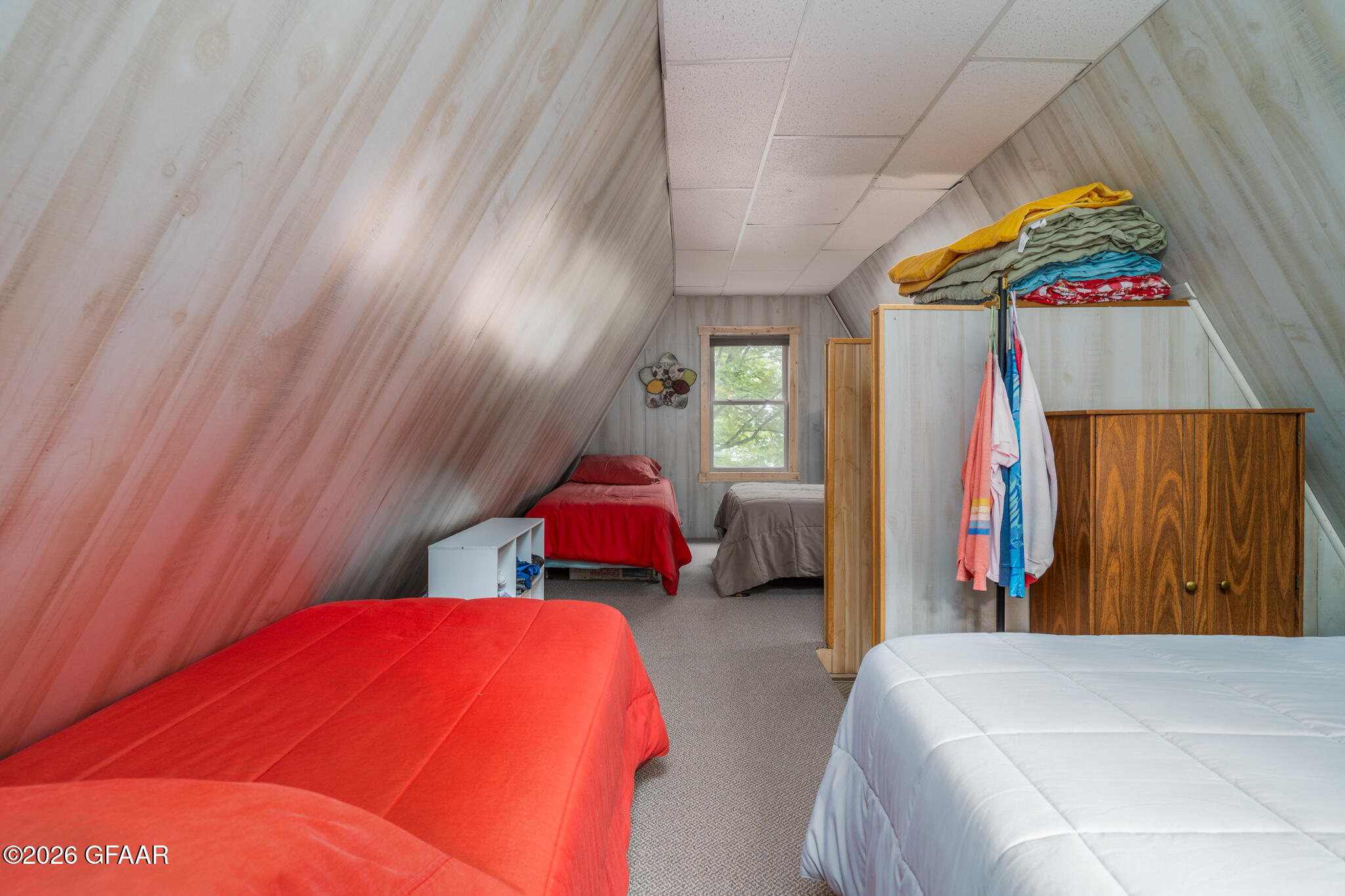 15710 N TRINITY PT Road SE