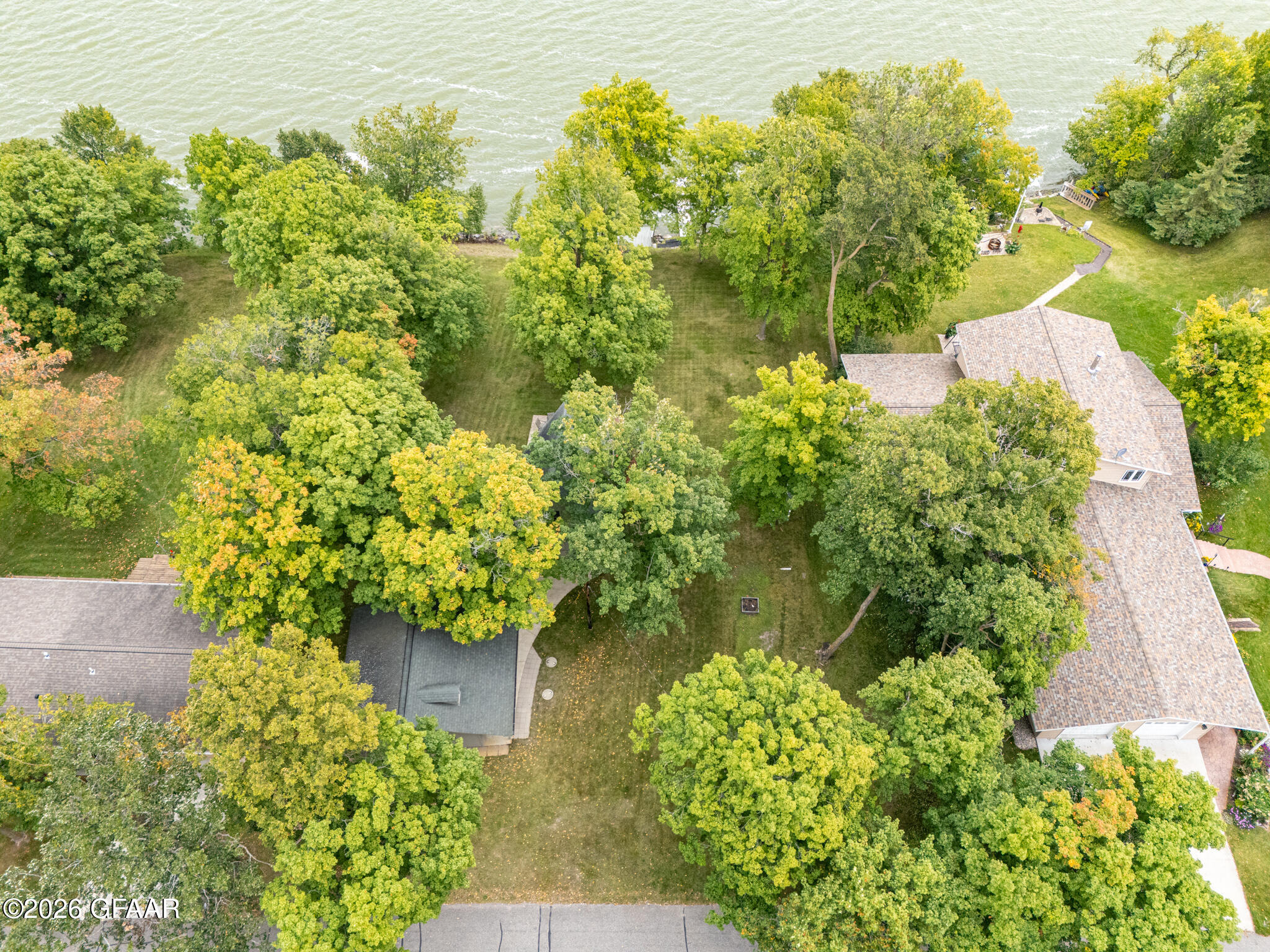 15710 N TRINITY PT Road SE