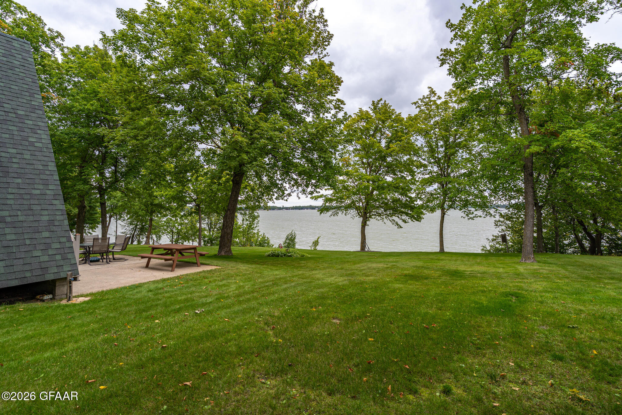 15710 N TRINITY PT Road SE