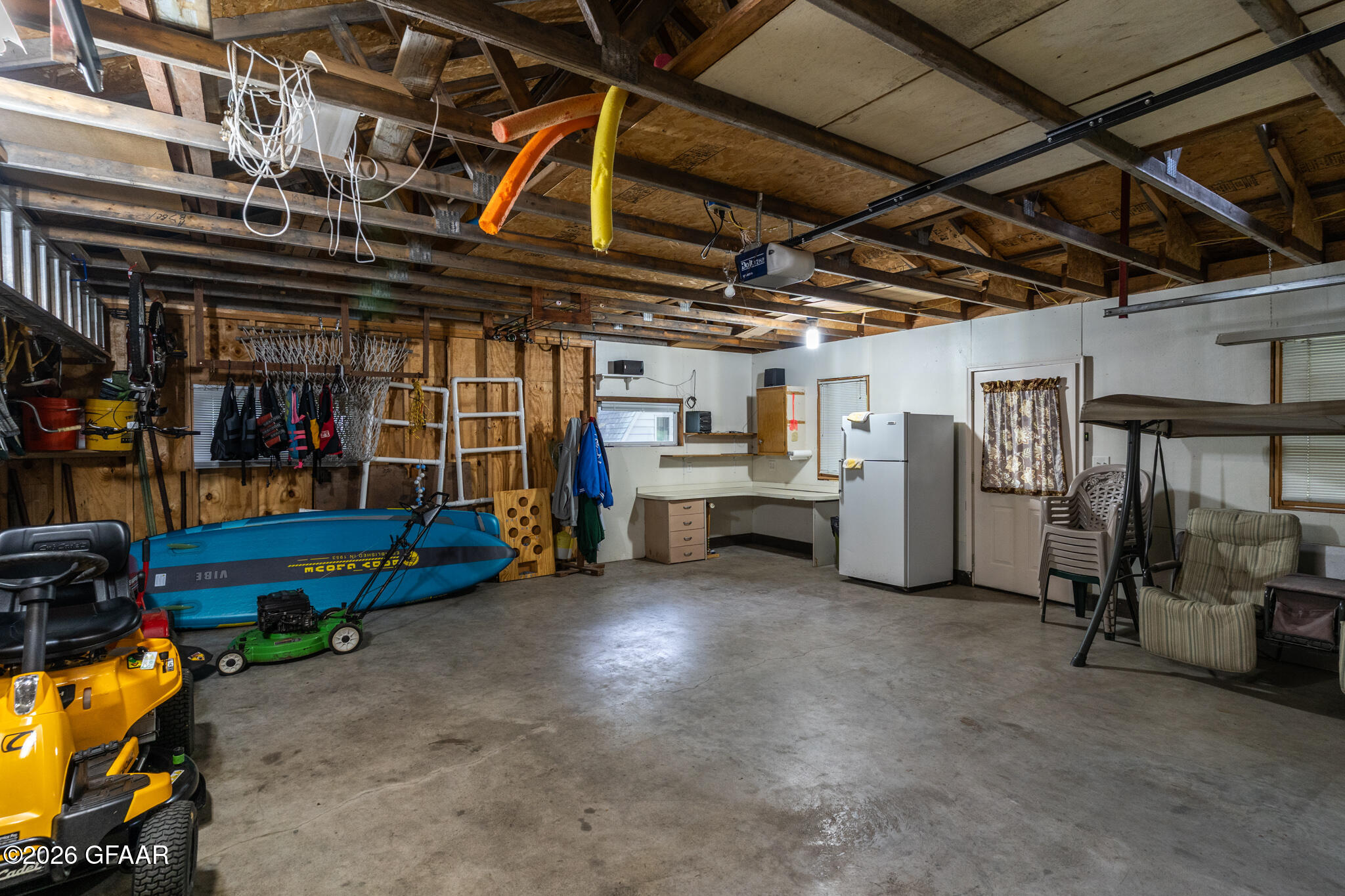 15710 N TRINITY PT Road SE