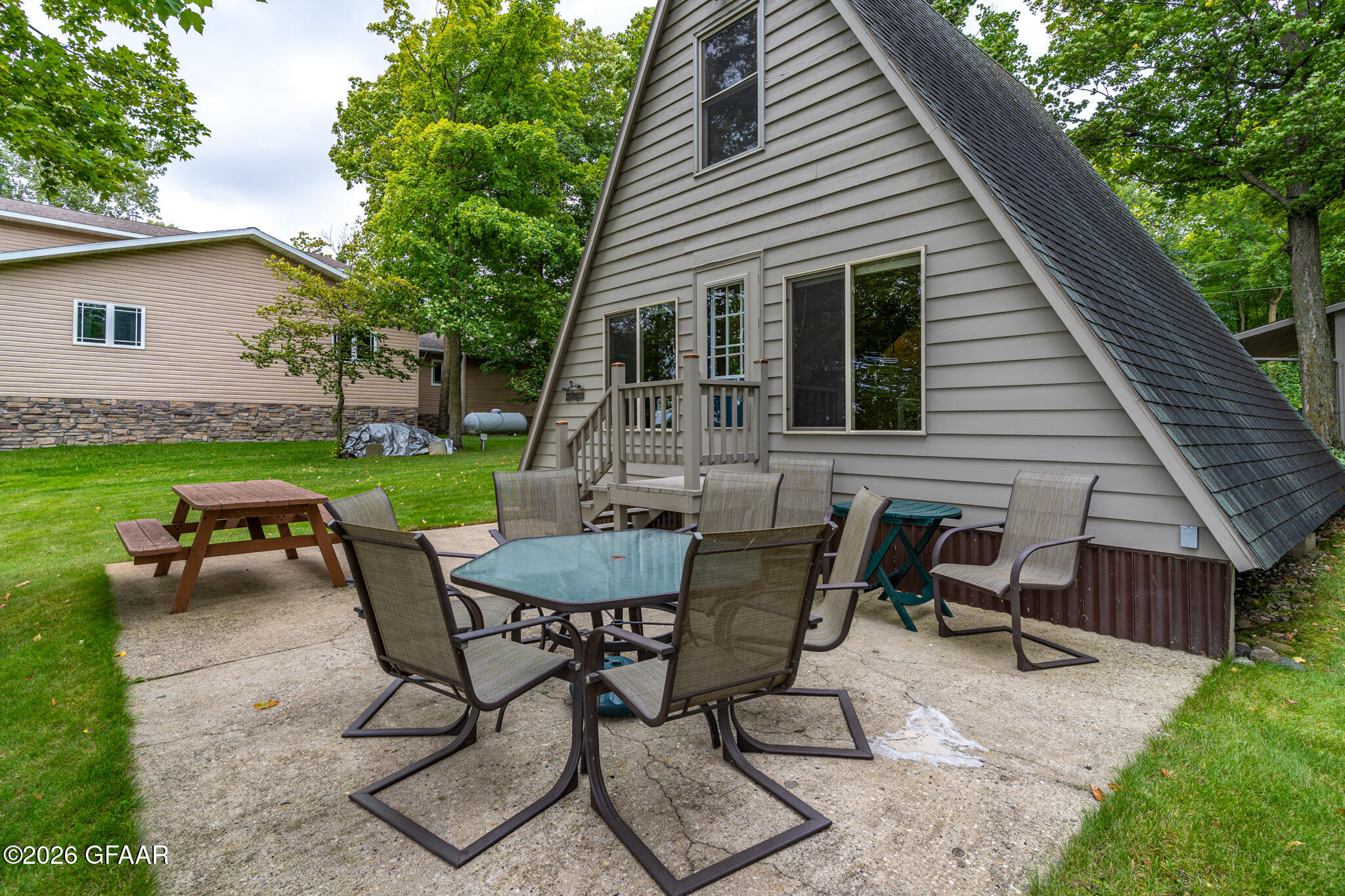 15710 N TRINITY PT Road SE