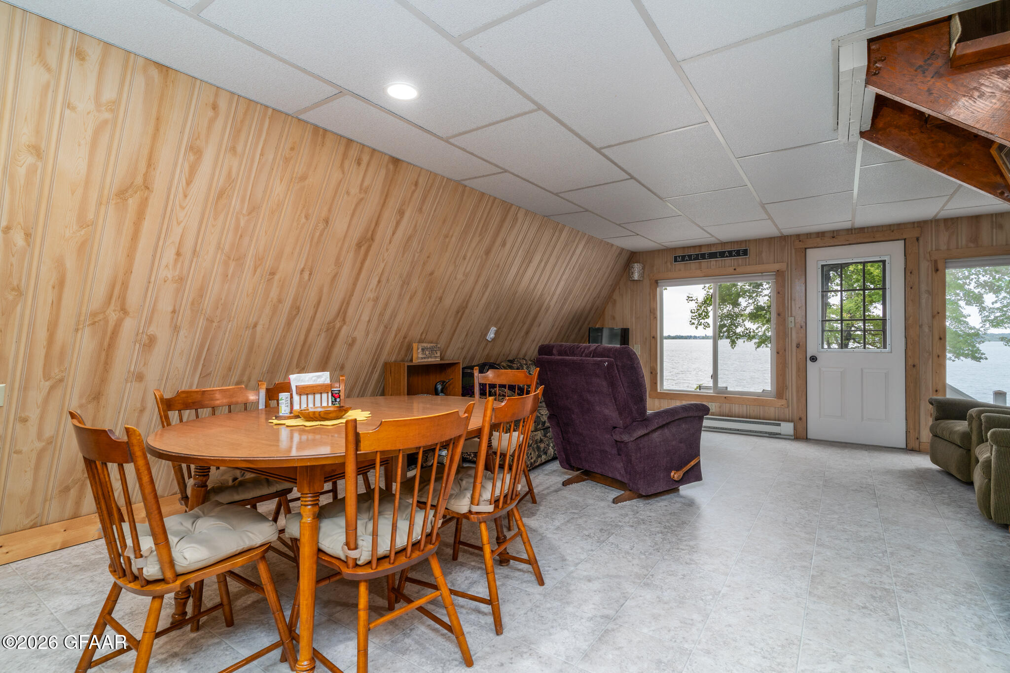 15710 N TRINITY PT Road SE