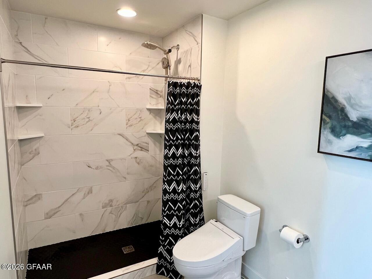 15 4TH Street S, #304