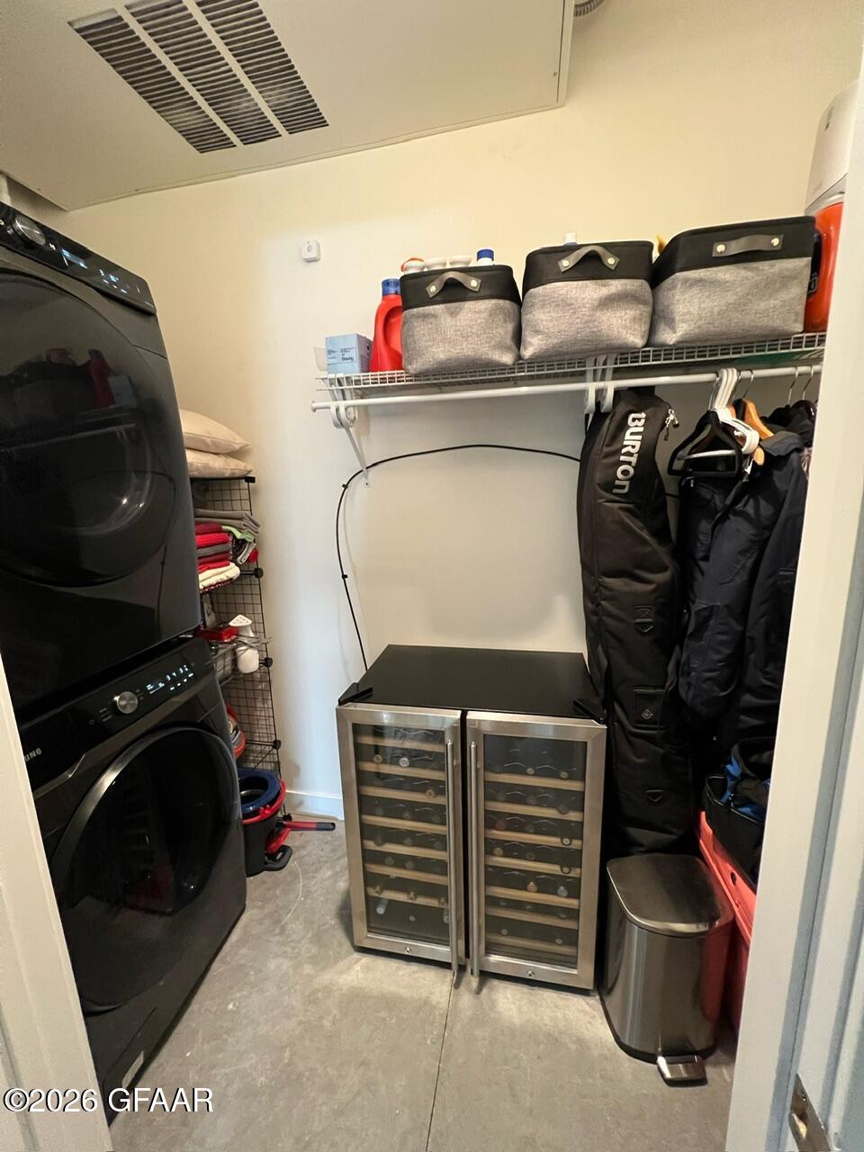 15 4TH Street S, #304