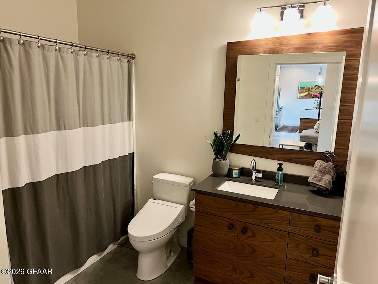 15 4TH Street S, #304