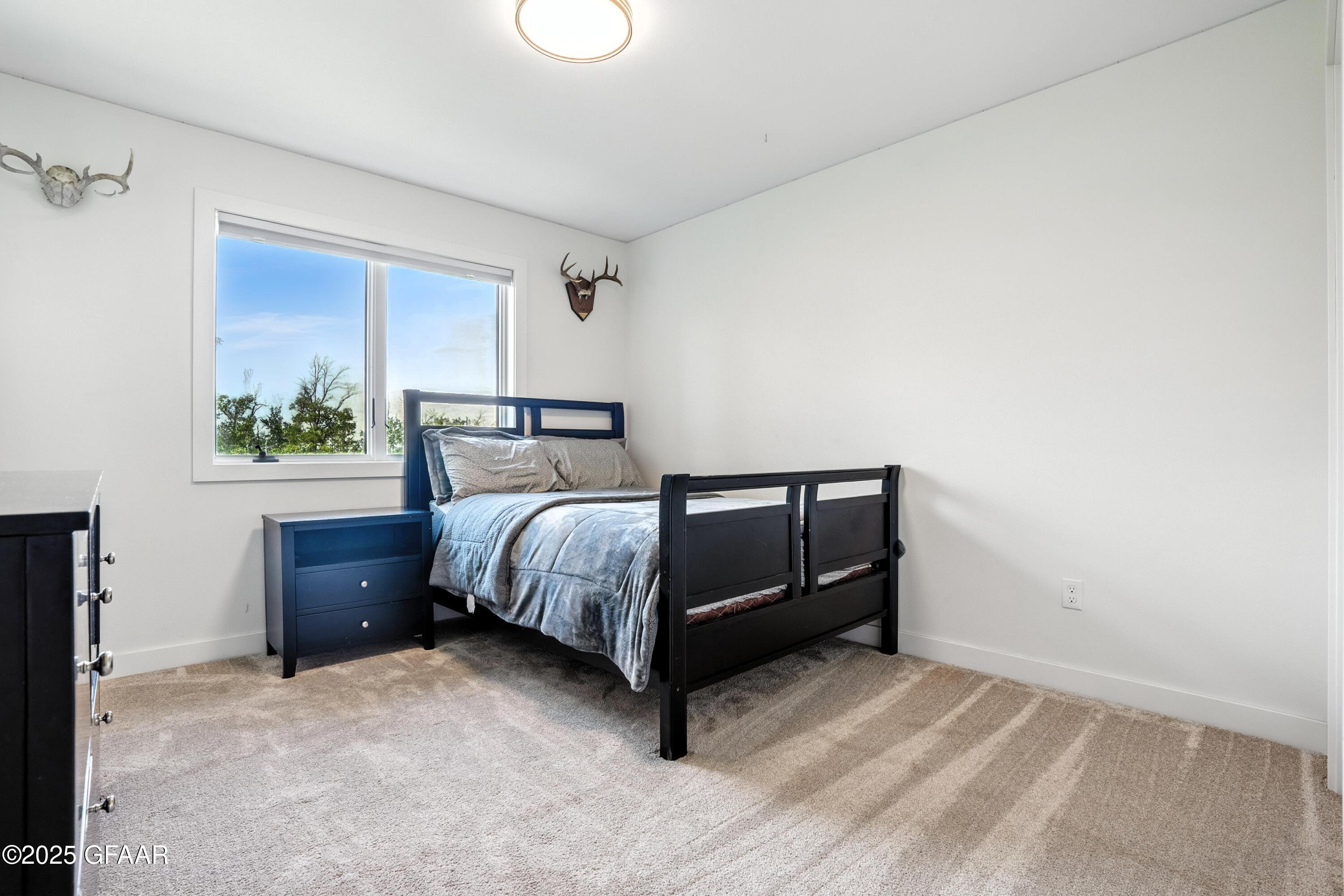 15435 16TH Street NE