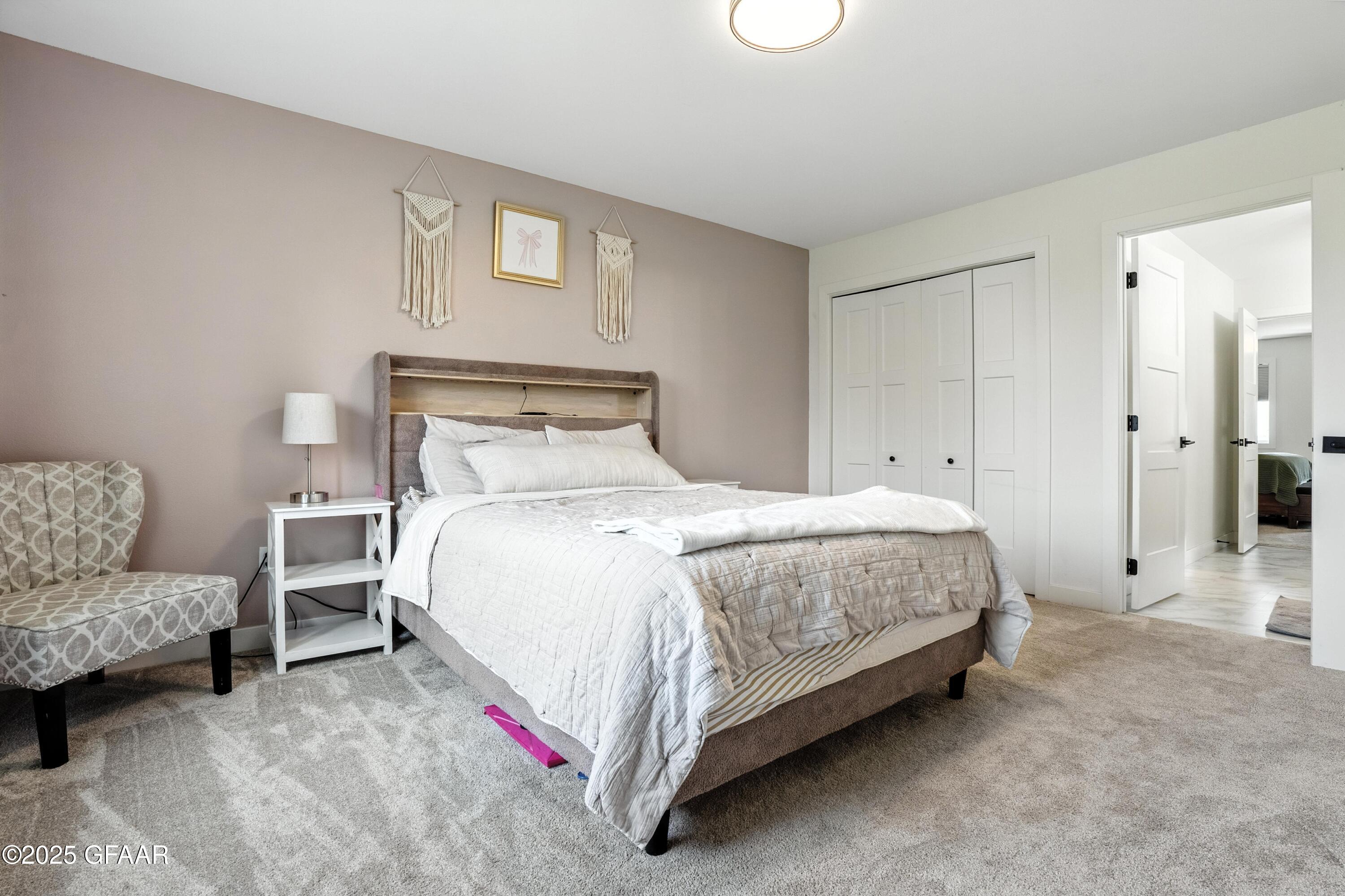 15435 16TH Street NE