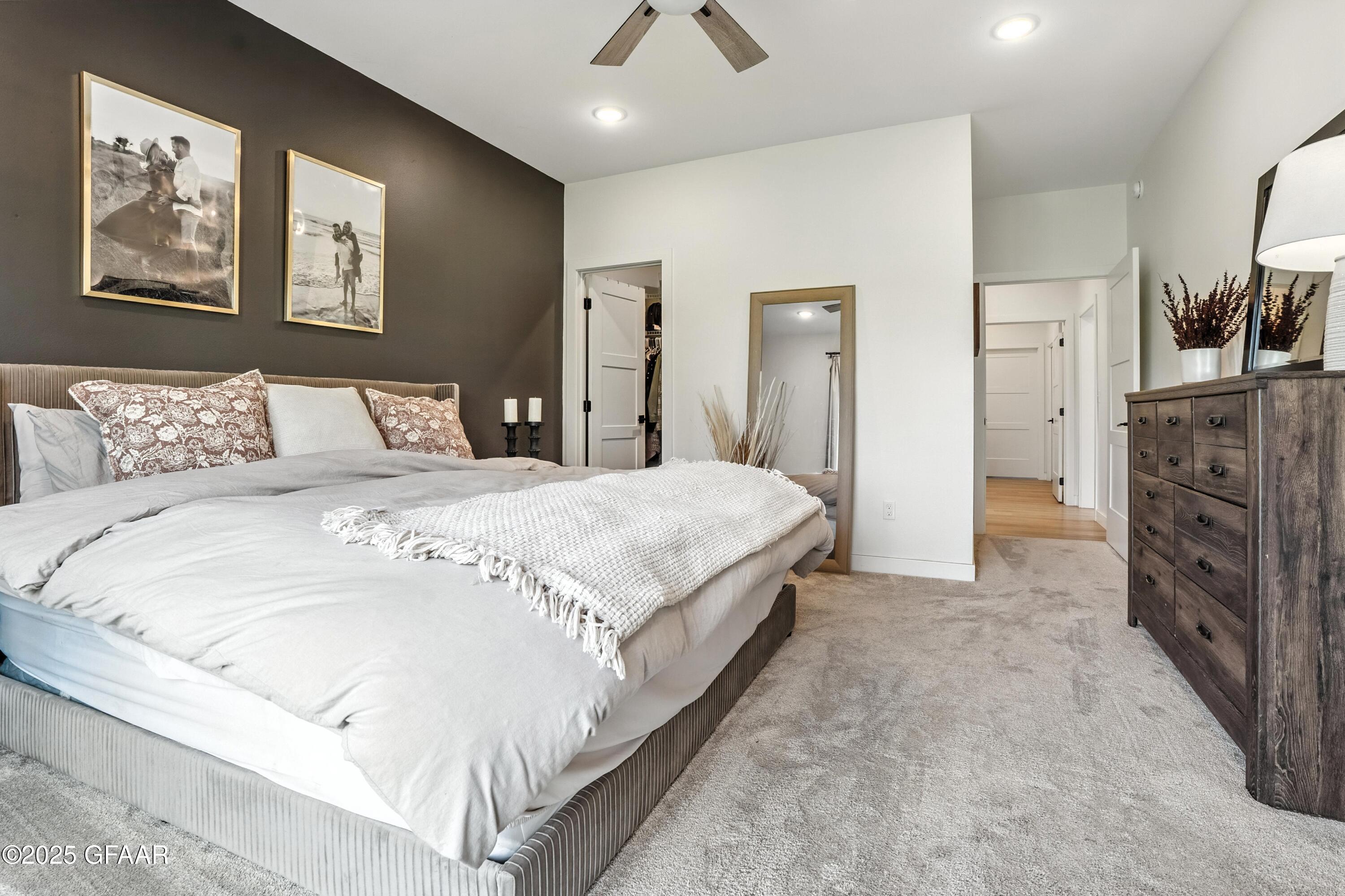 15435 16TH Street NE