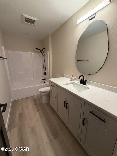5983 SYLVIA Circle