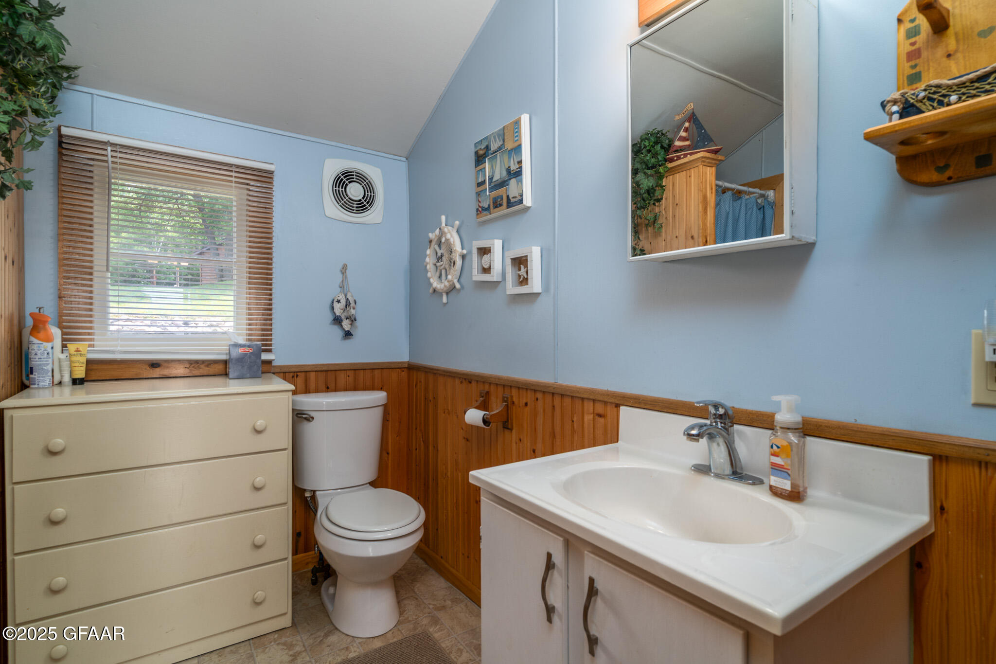 13506 ELMER HANSON Drive SE