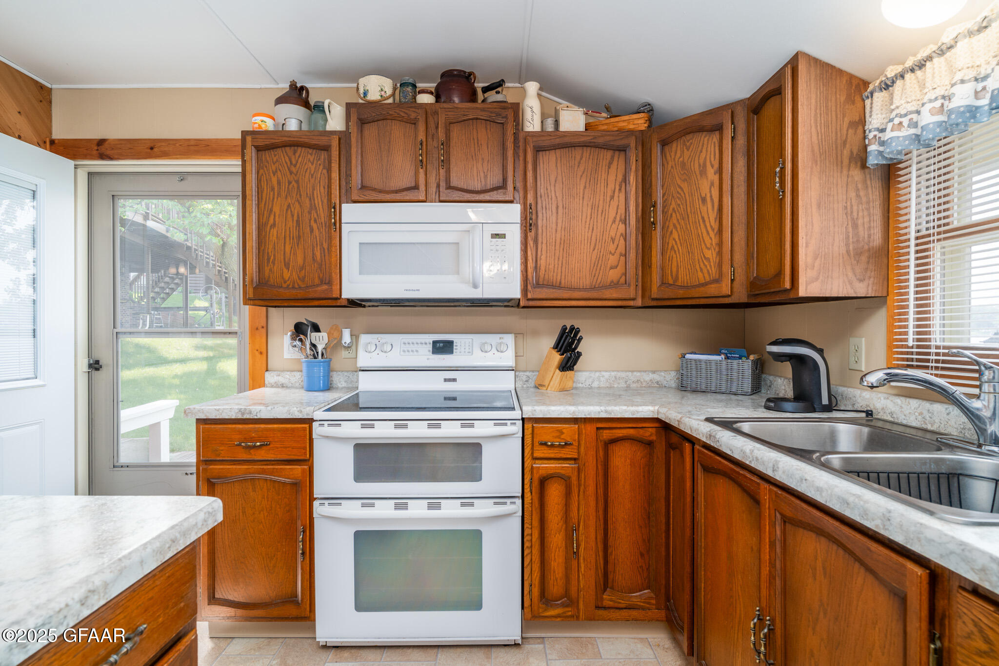 13506 ELMER HANSON Drive SE