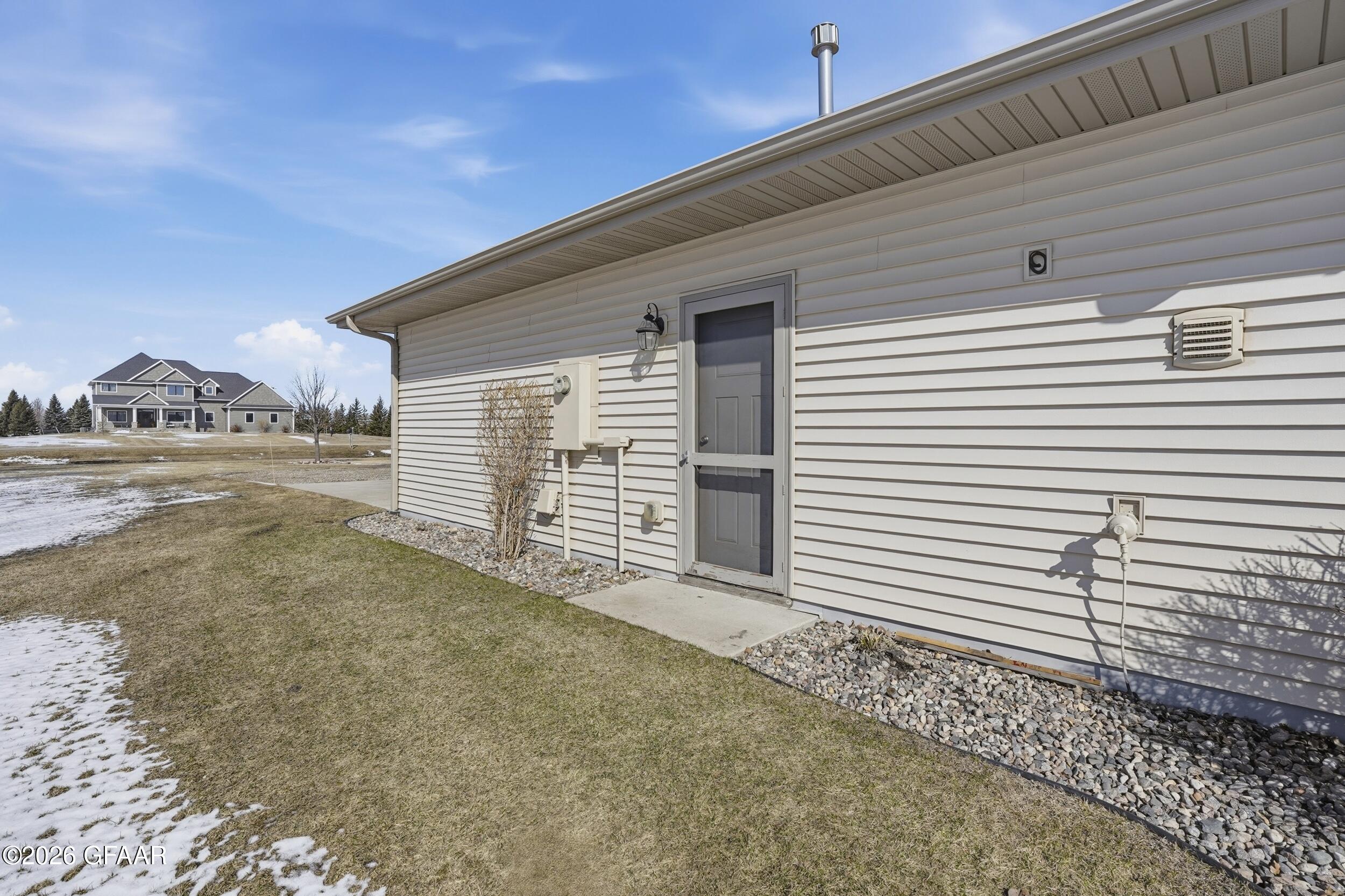 6201 DRIFTWOOD Drive