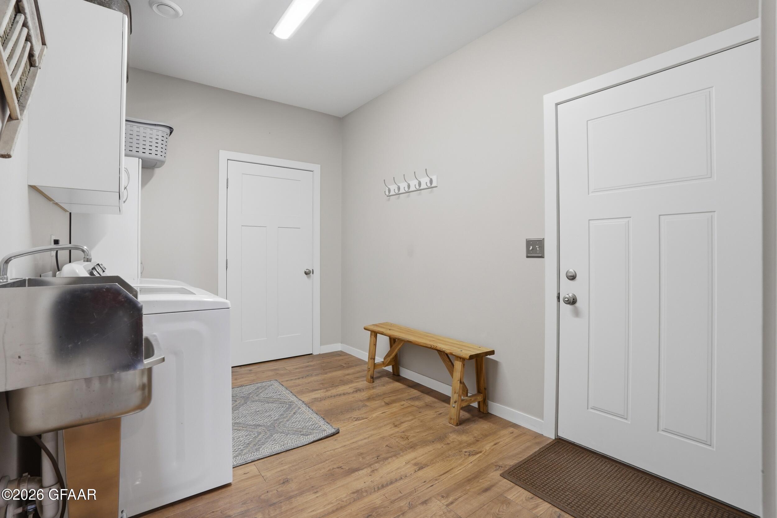 6201 DRIFTWOOD Drive