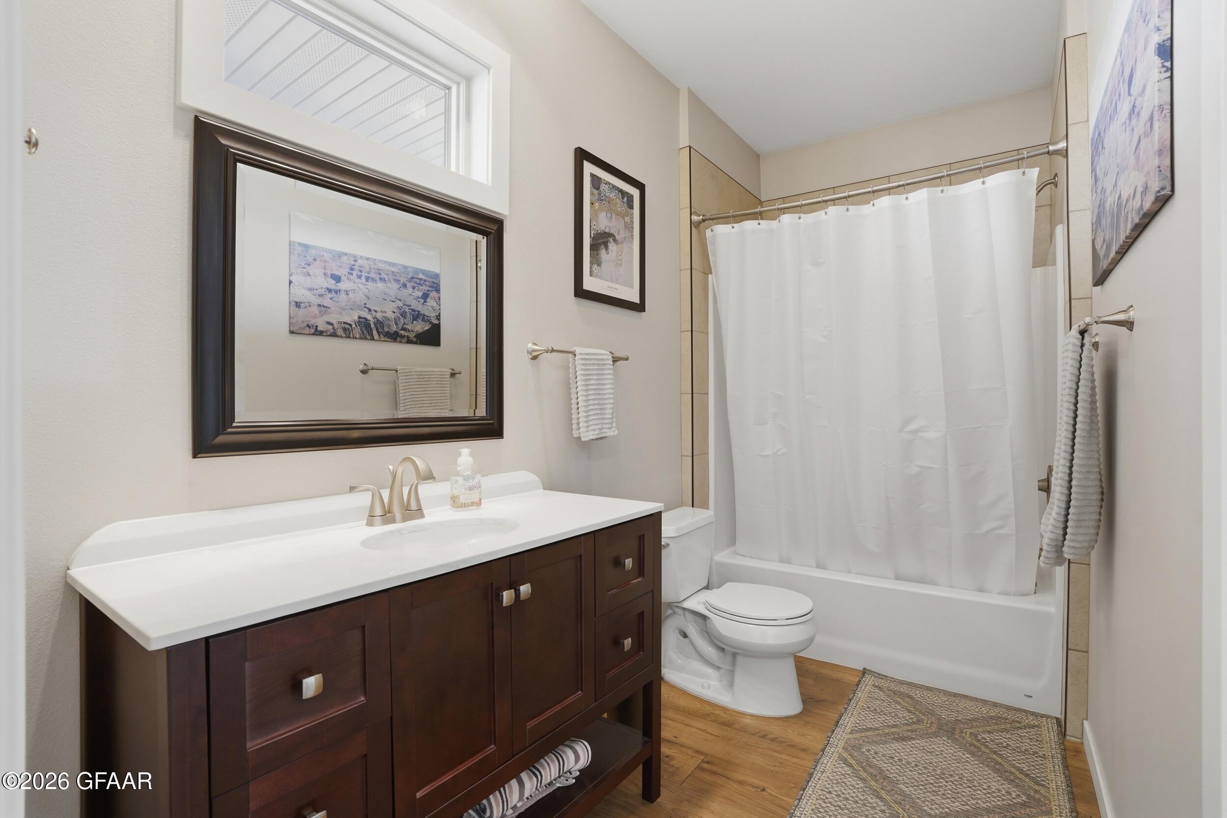 6201 DRIFTWOOD Drive