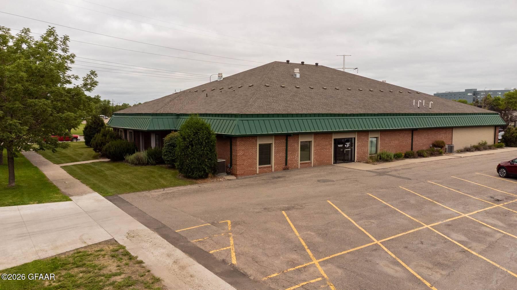 1425 COLUMBIA Road S