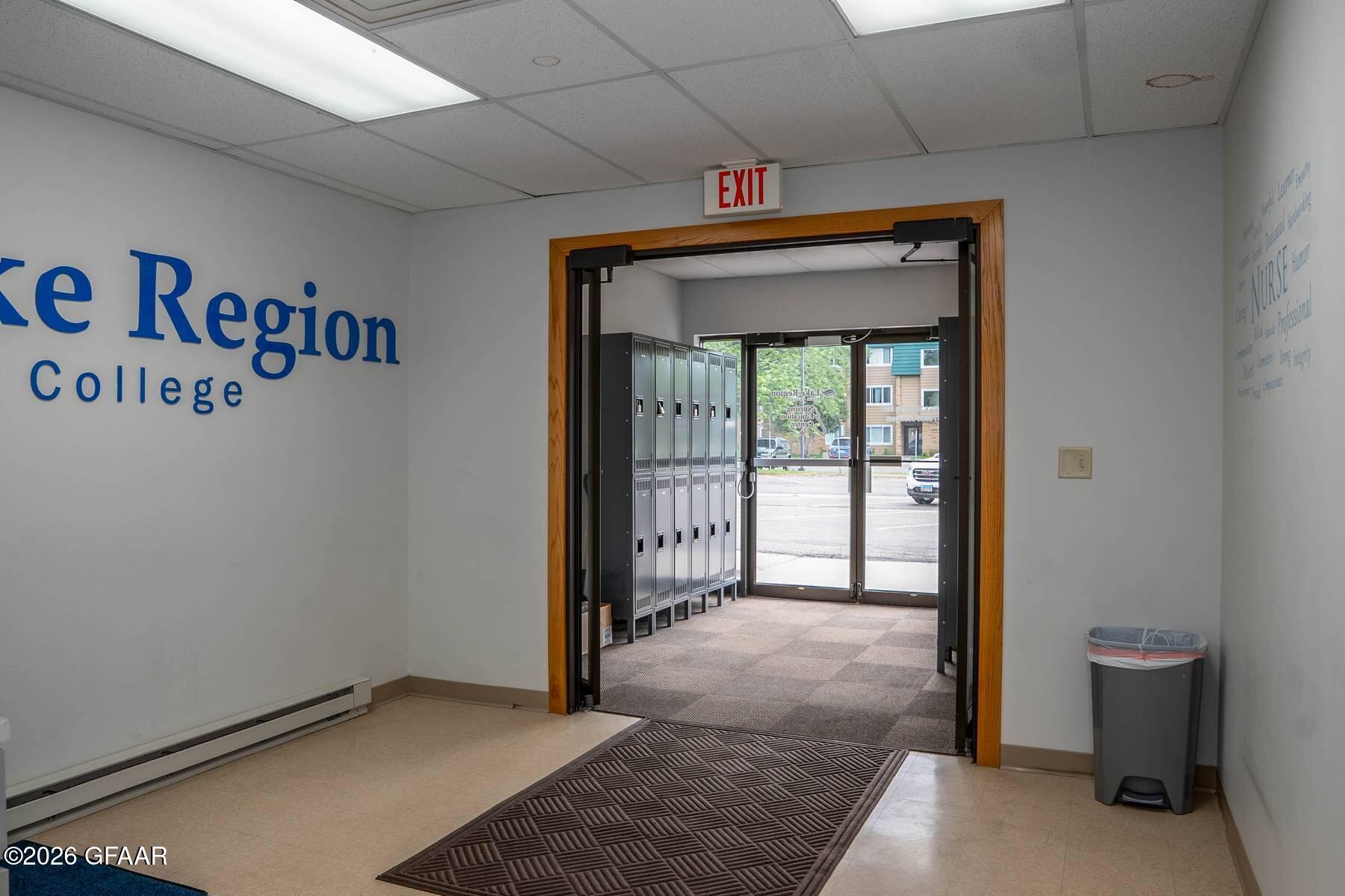 1425 COLUMBIA Road S