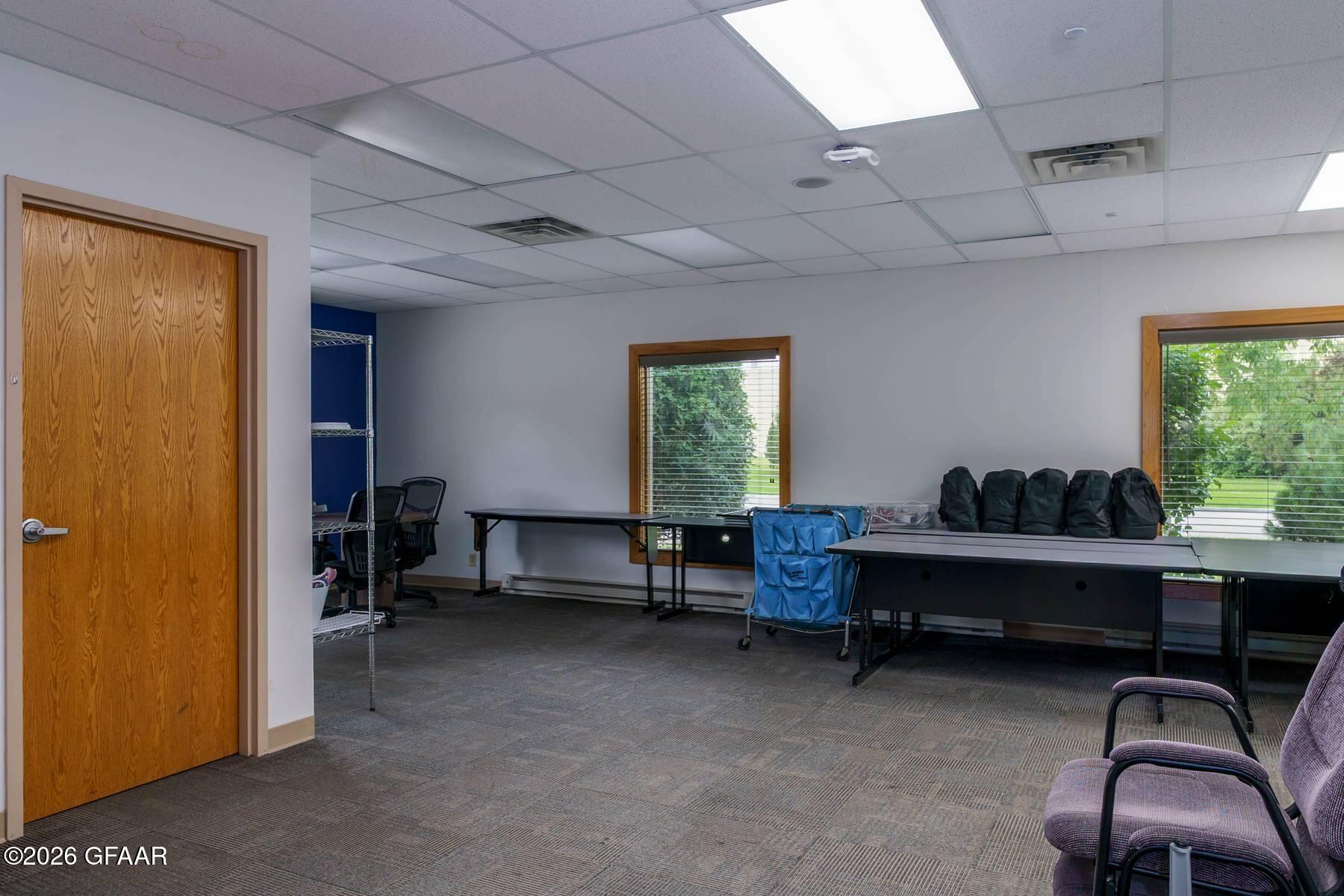 1425 COLUMBIA Road S