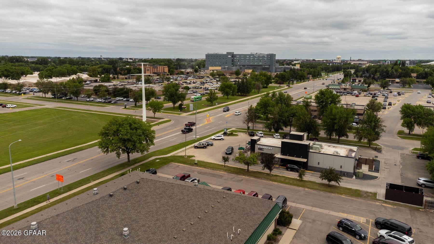 1425 COLUMBIA Road S