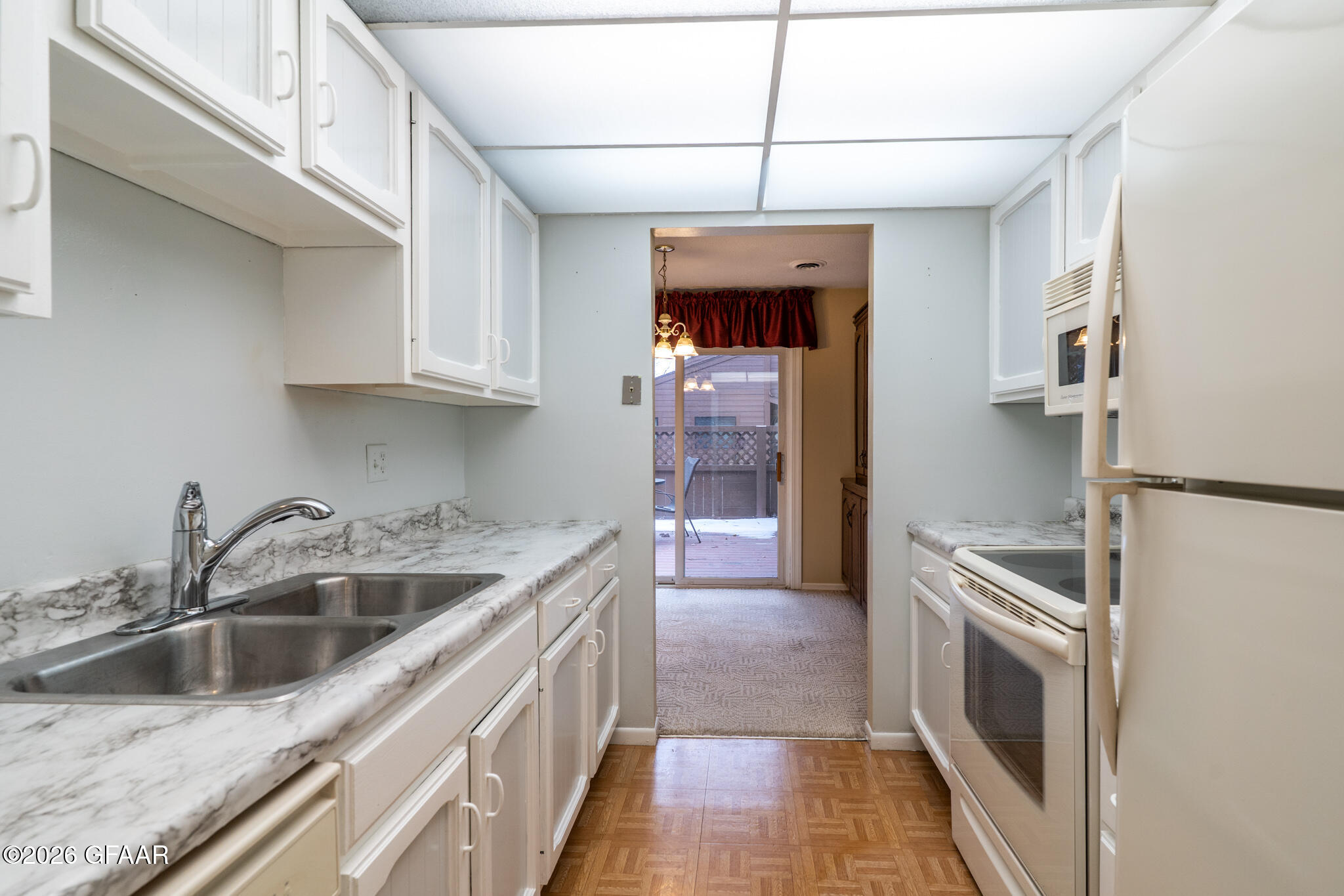 3720 CHERRY Street, O59